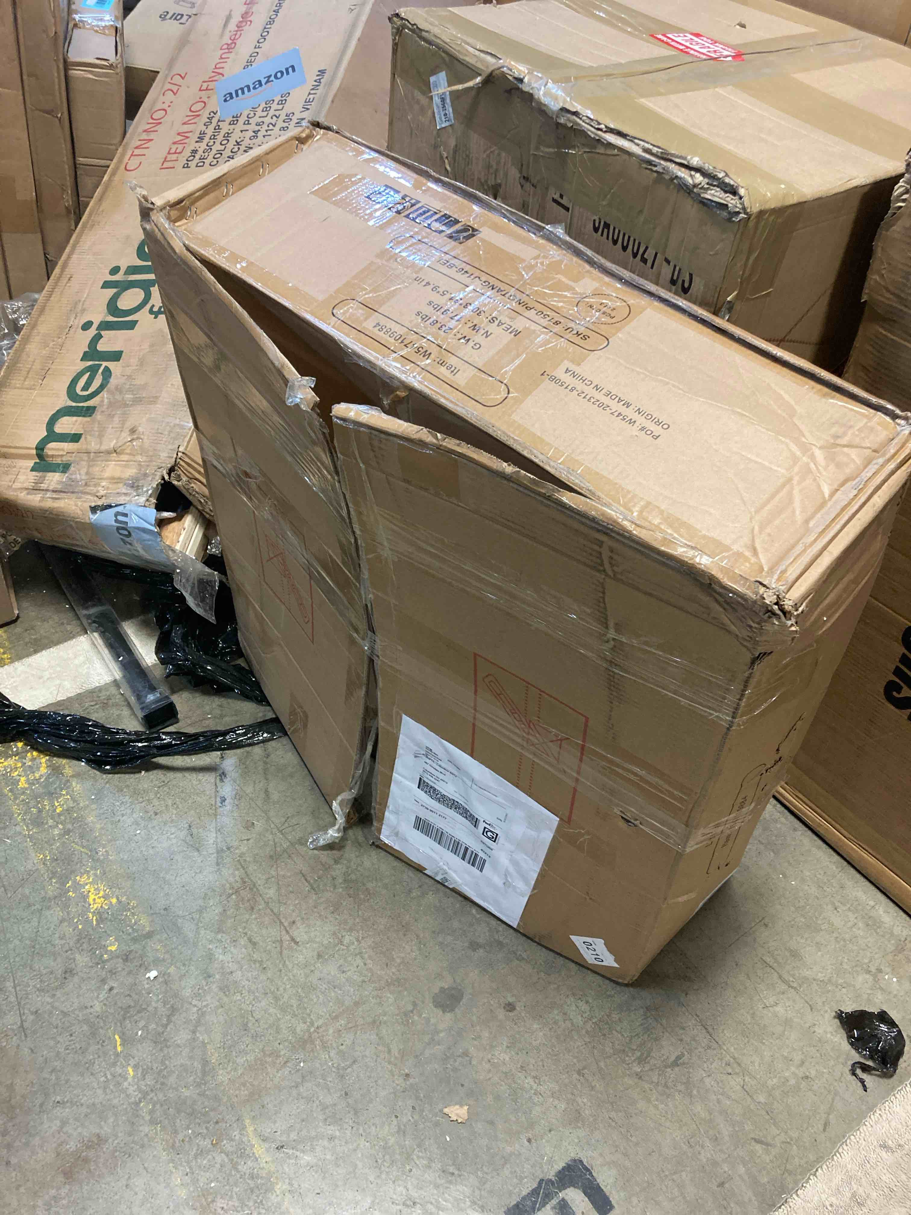 https://s3.amazonaws.com/lotting-images-prod/phillipi/RED4904160_1717095453271.jpeg