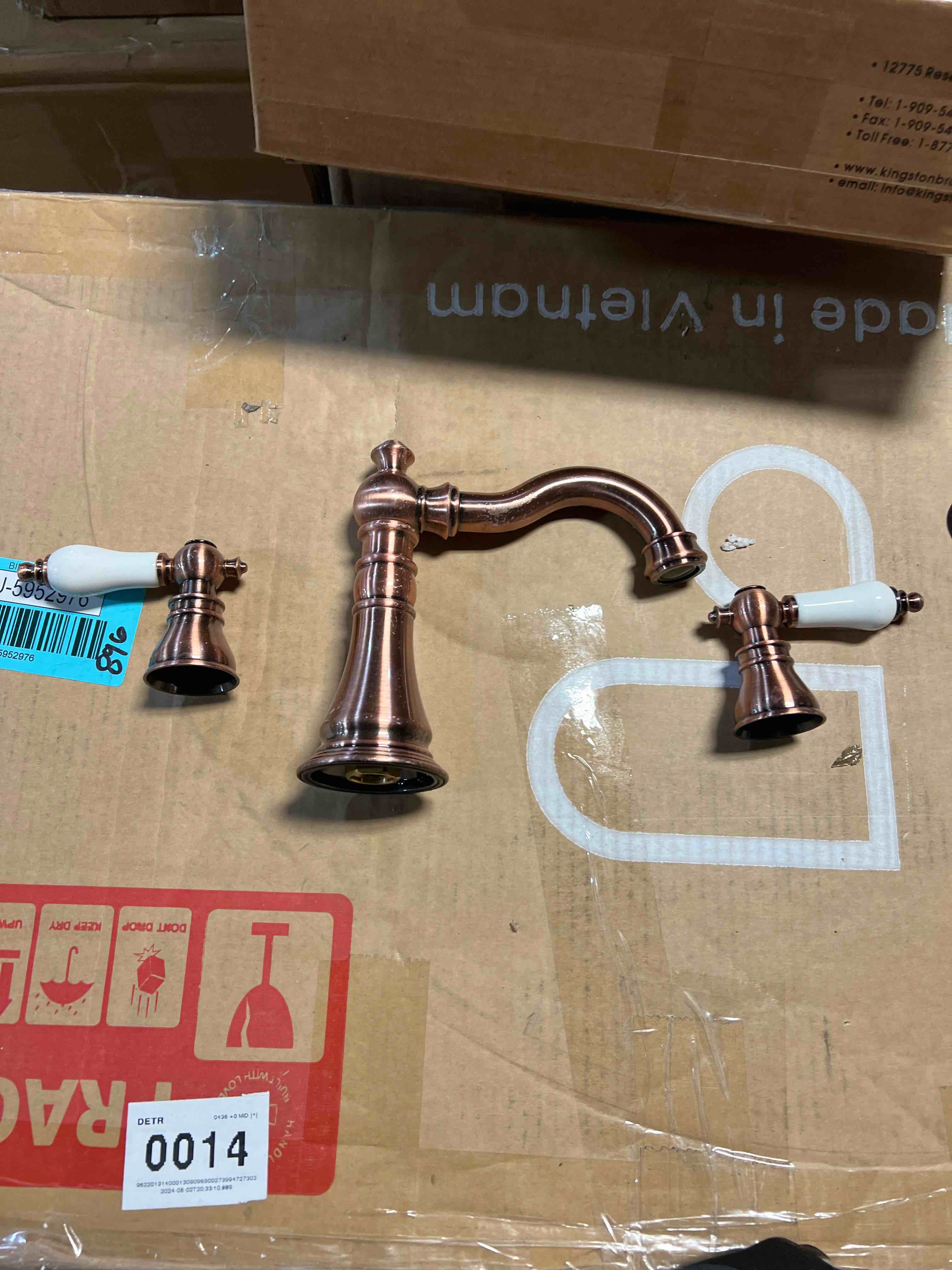 https://s3.amazonaws.com/lotting-images-prod/phillipi/RED4904190_1717102079802.jpeg