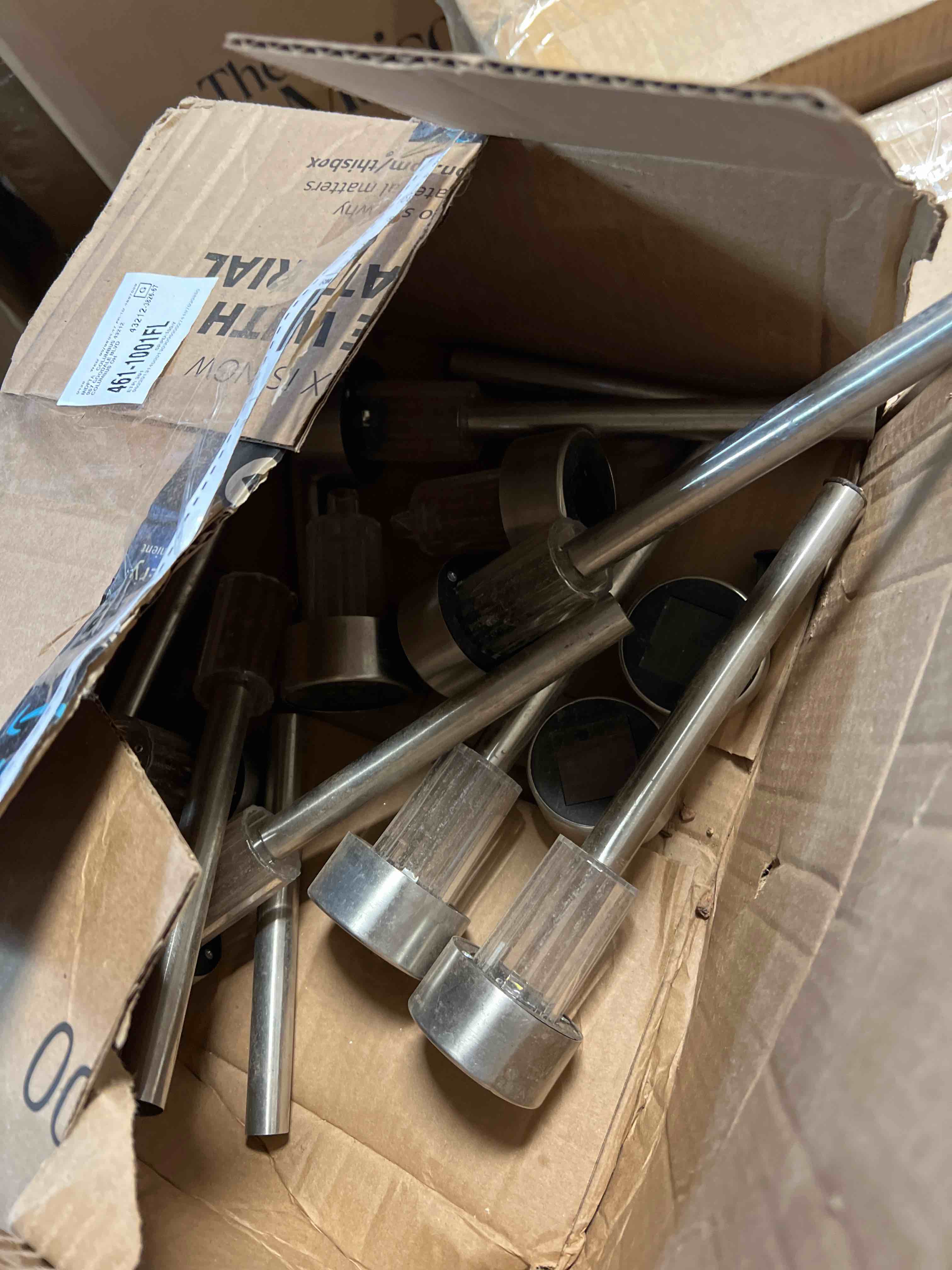 https://s3.amazonaws.com/lotting-images-prod/phillipi/RED4904195_1717102791607.jpeg