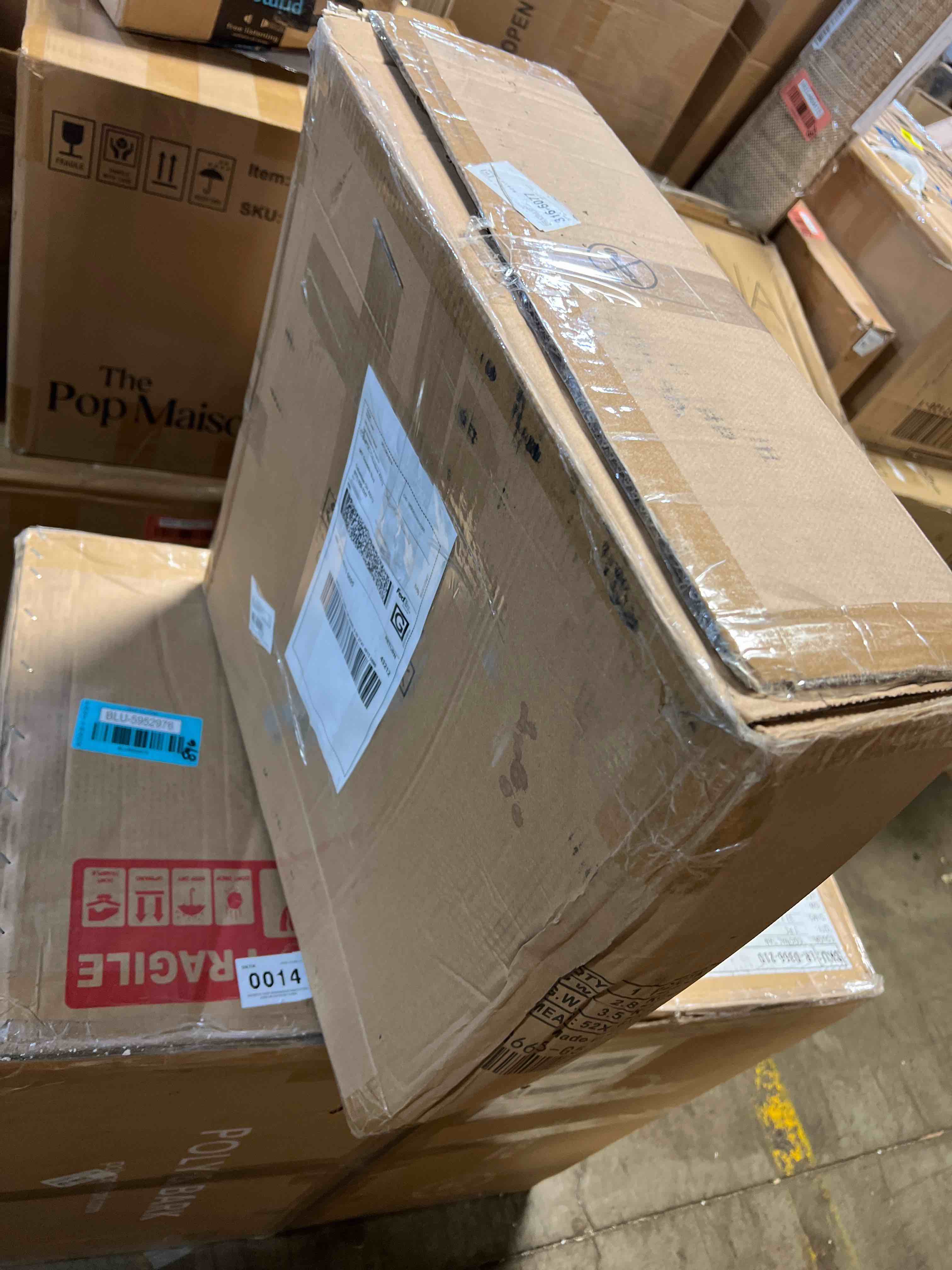 https://s3.amazonaws.com/lotting-images-prod/phillipi/RED4904197_1717103299407.jpeg