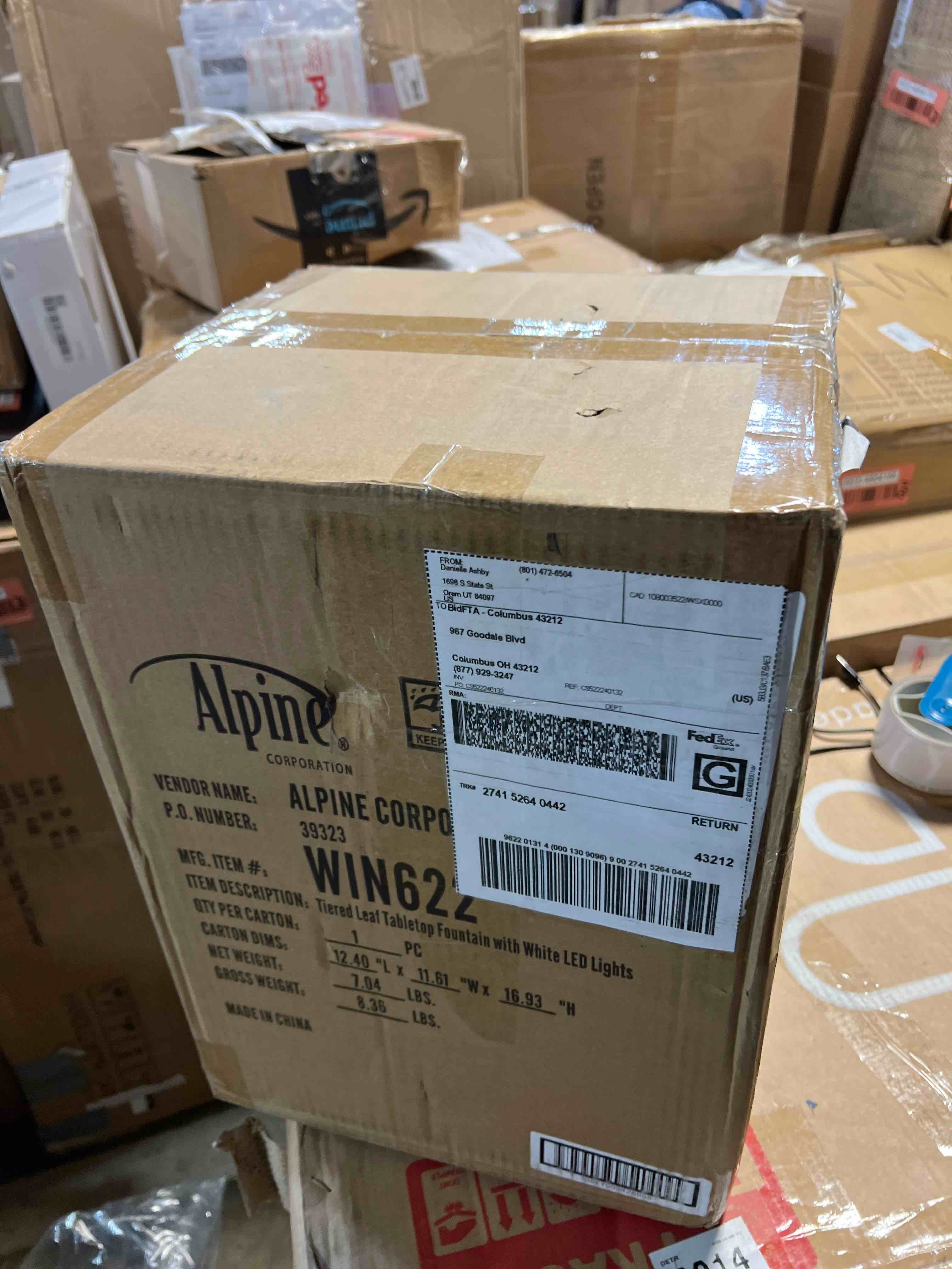 https://s3.amazonaws.com/lotting-images-prod/phillipi/RED4904198_1717103378546.jpeg