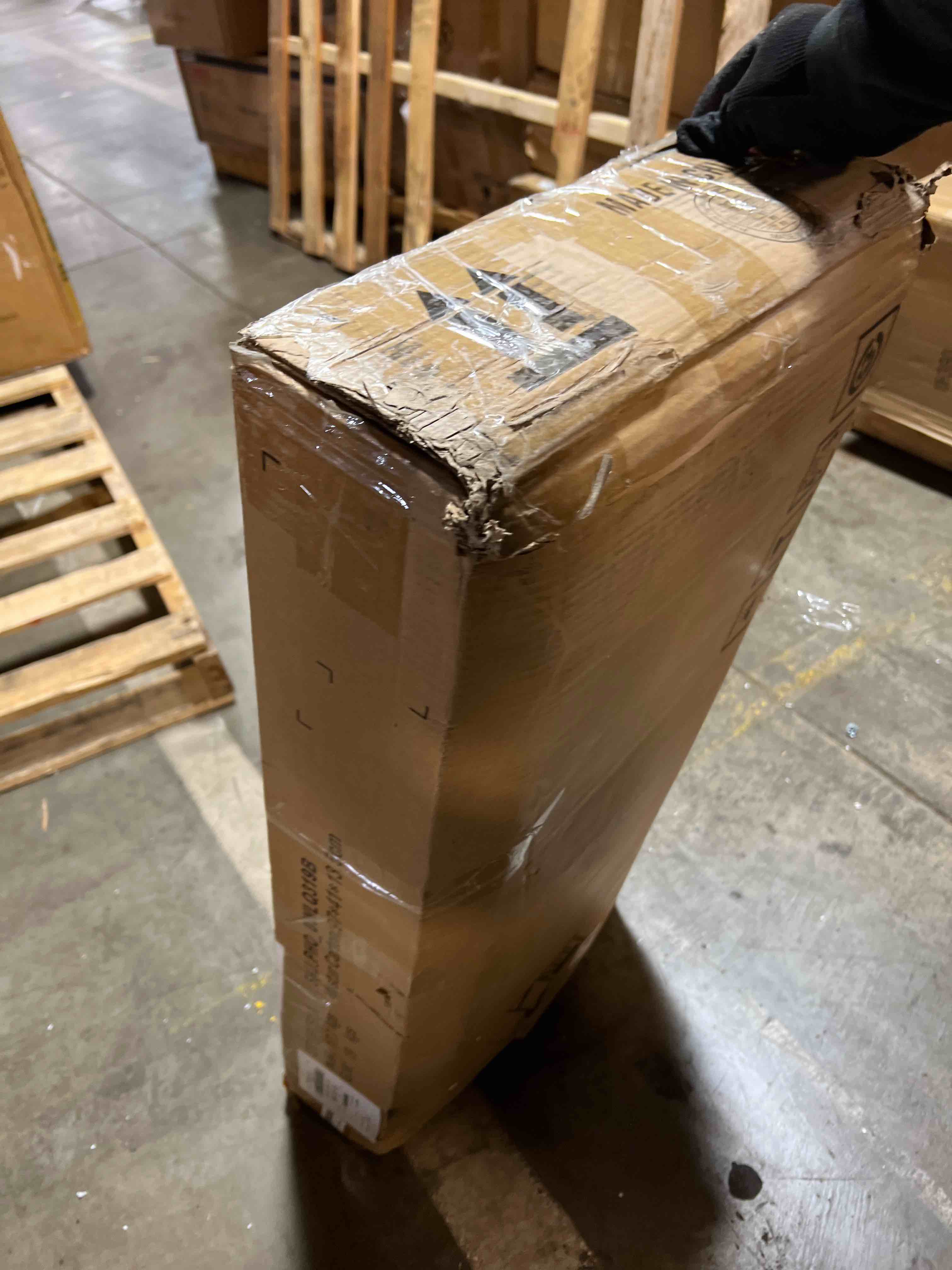 https://s3.amazonaws.com/lotting-images-prod/phillipi/RED4904204_1717003173732.jpeg