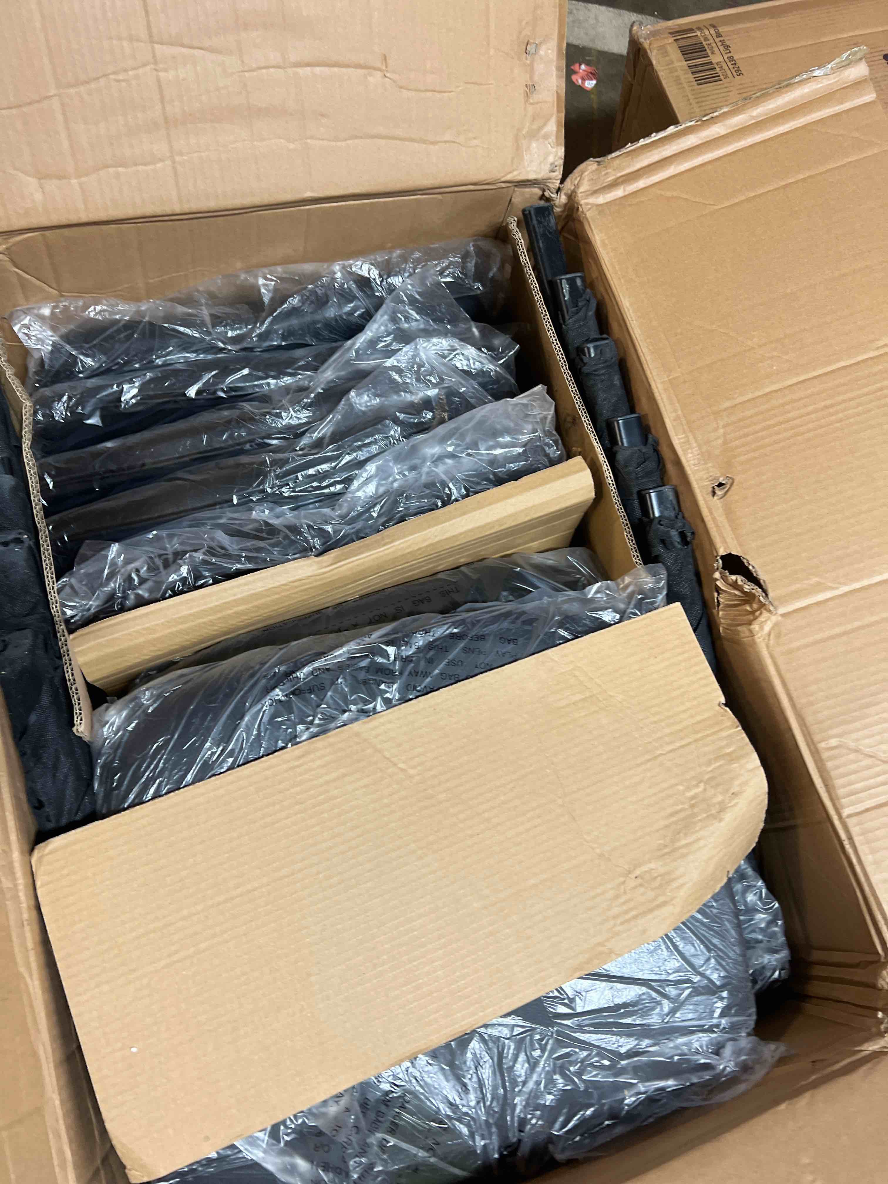https://s3.amazonaws.com/lotting-images-prod/phillipi/RED4904206_1717003846752.jpeg