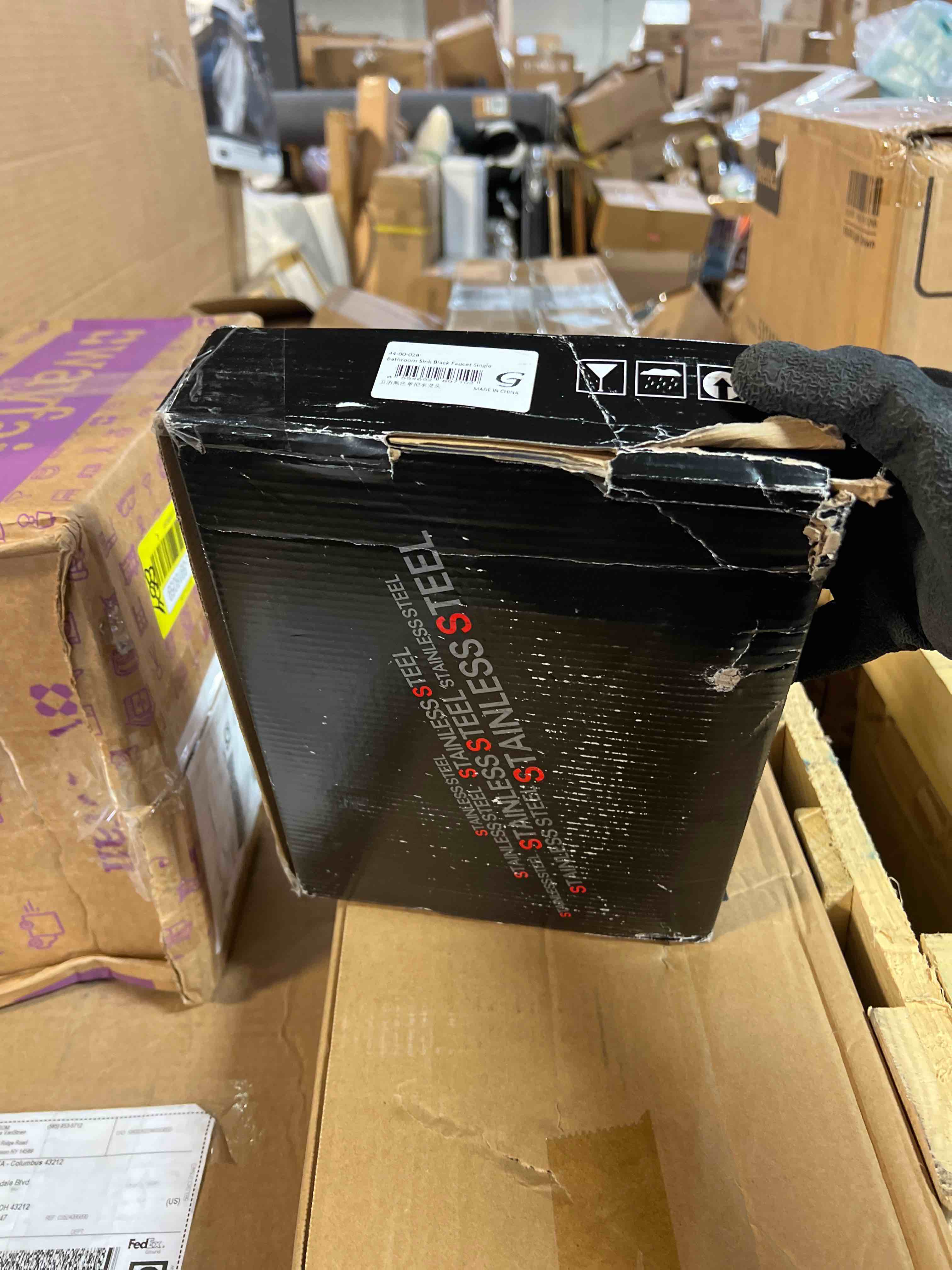 https://s3.amazonaws.com/lotting-images-prod/phillipi/RED4904213_1717005259118.jpeg