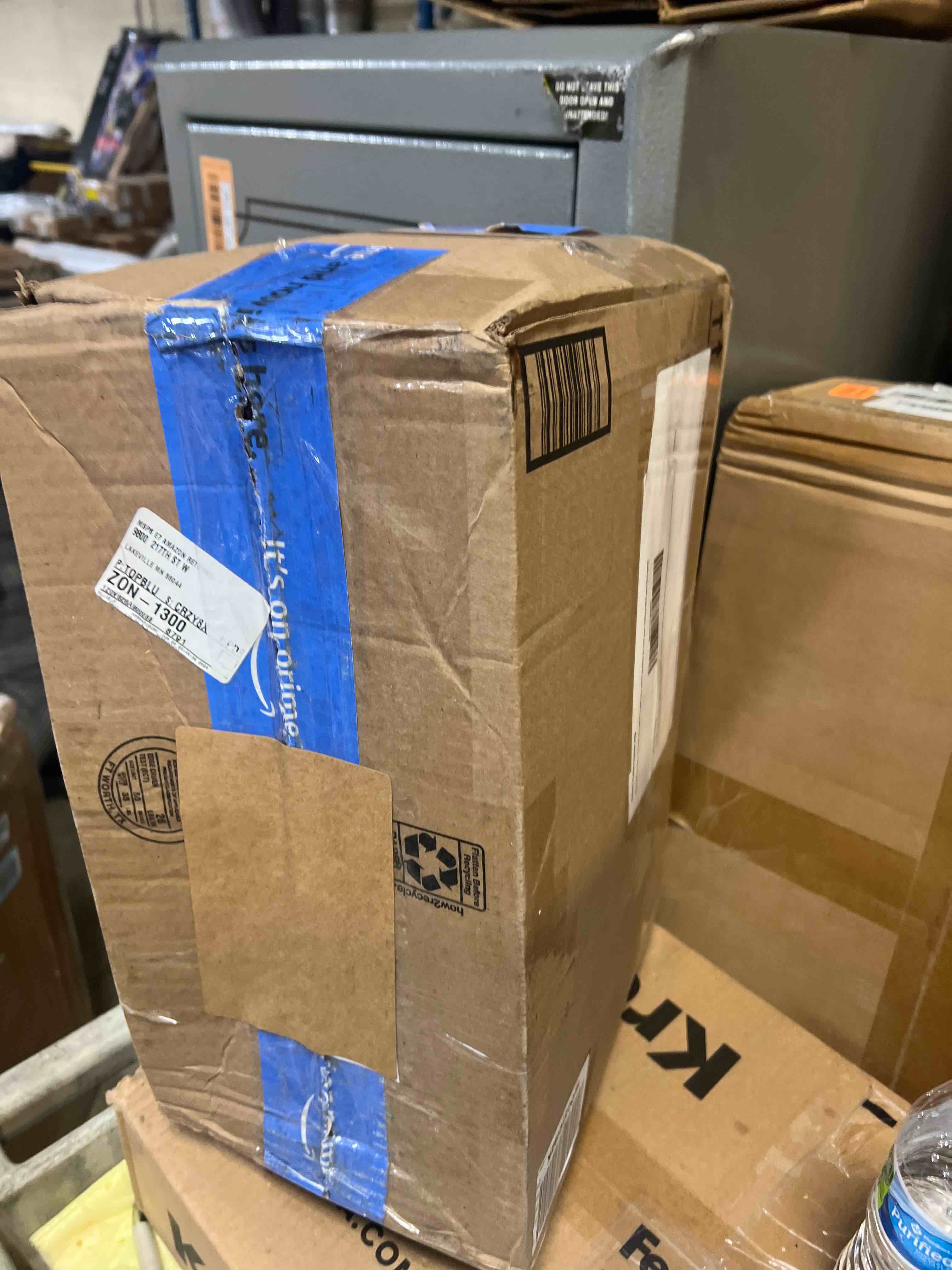 https://s3.amazonaws.com/lotting-images-prod/phillipi/RED4904454_1720213234974.jpeg