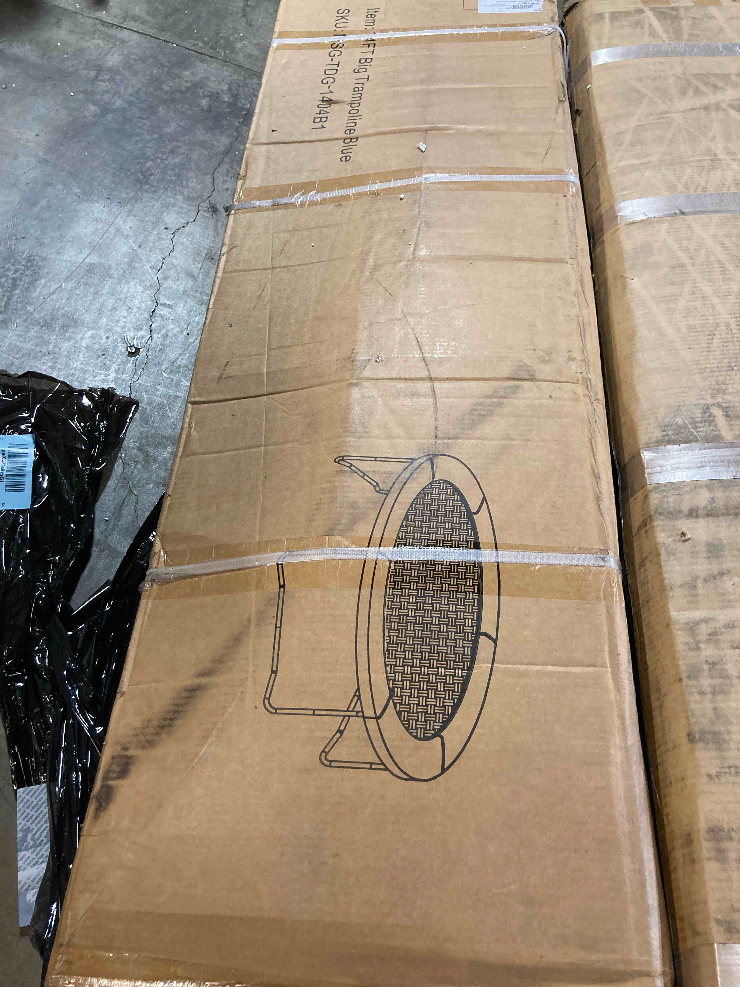 https://s3.amazonaws.com/lotting-images-prod/phillipi/RED4904583_1717441125813.jpeg