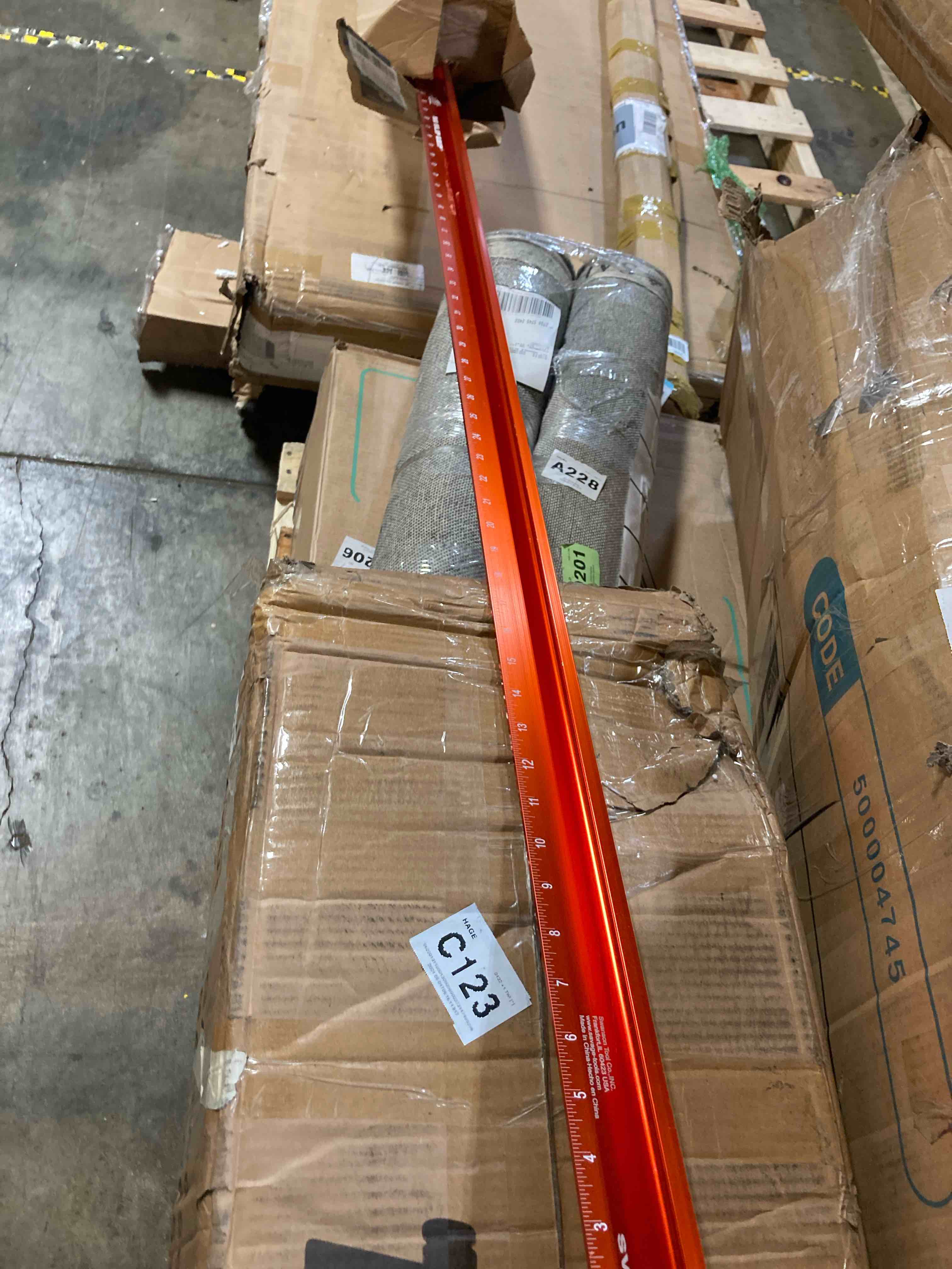 https://s3.amazonaws.com/lotting-images-prod/phillipi/RED4904604_1717438779627.jpeg