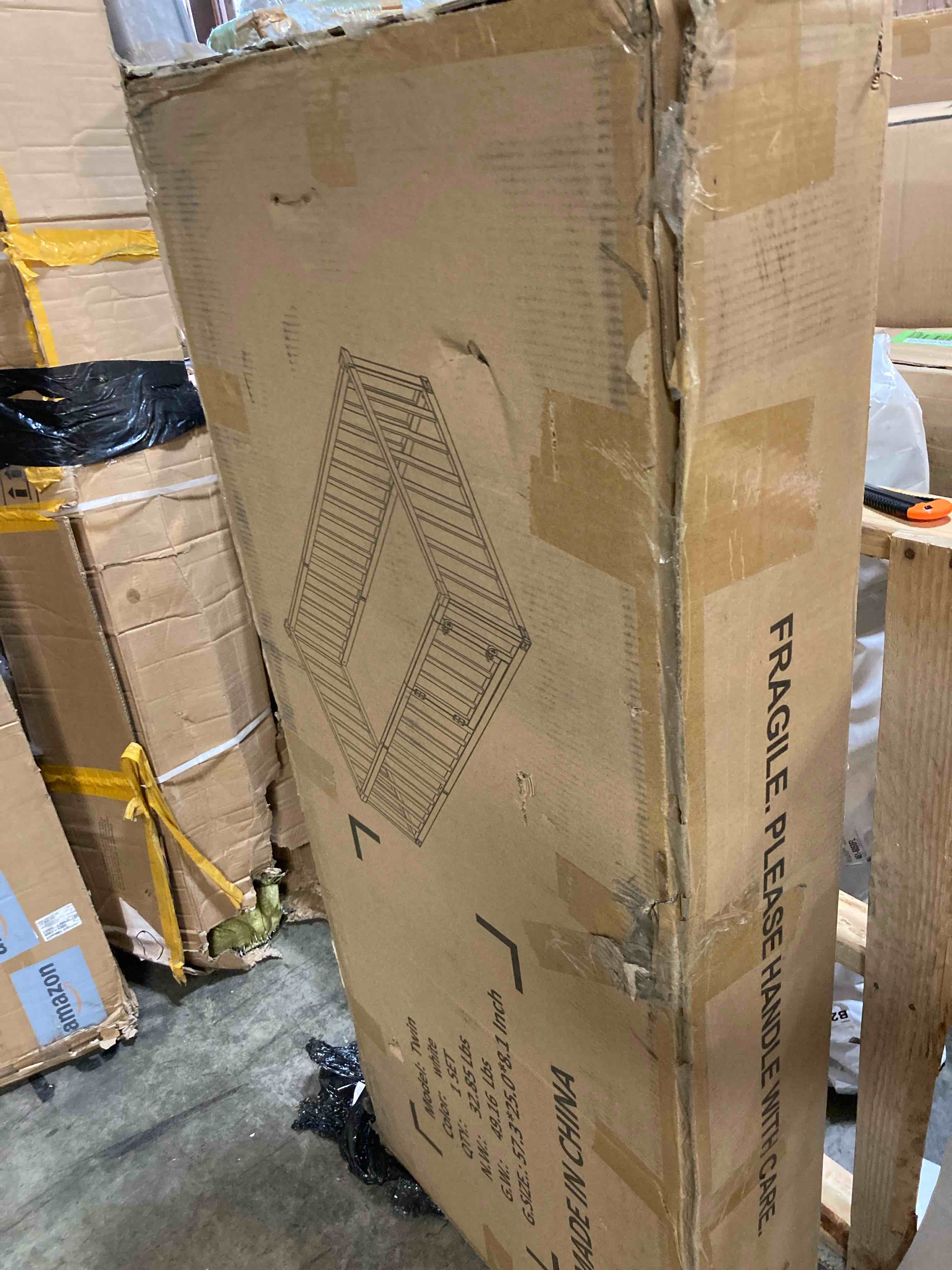 https://s3.amazonaws.com/lotting-images-prod/phillipi/RED4904616_1717437772665.jpeg