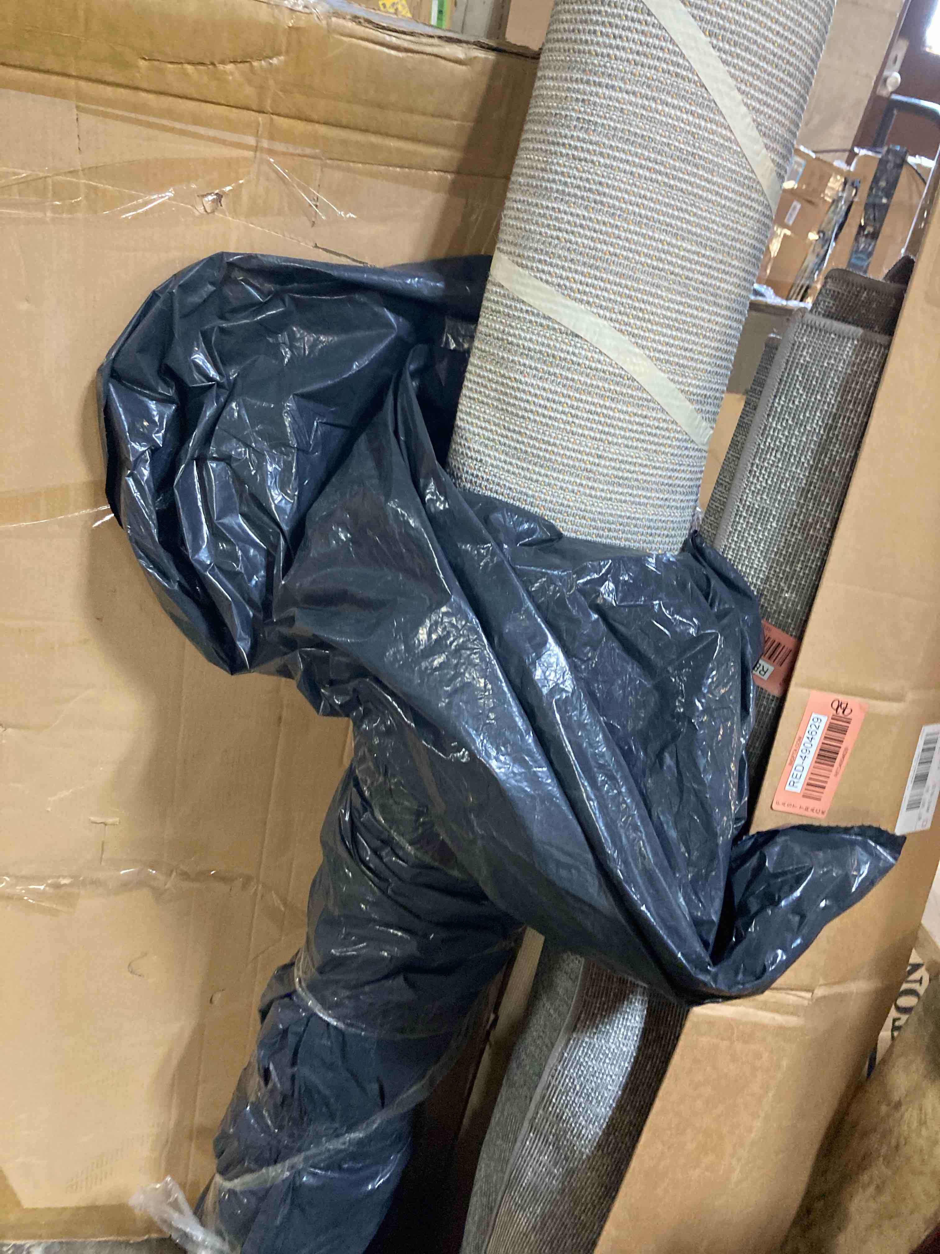 https://s3.amazonaws.com/lotting-images-prod/phillipi/RED4904628_1717436116090.jpeg