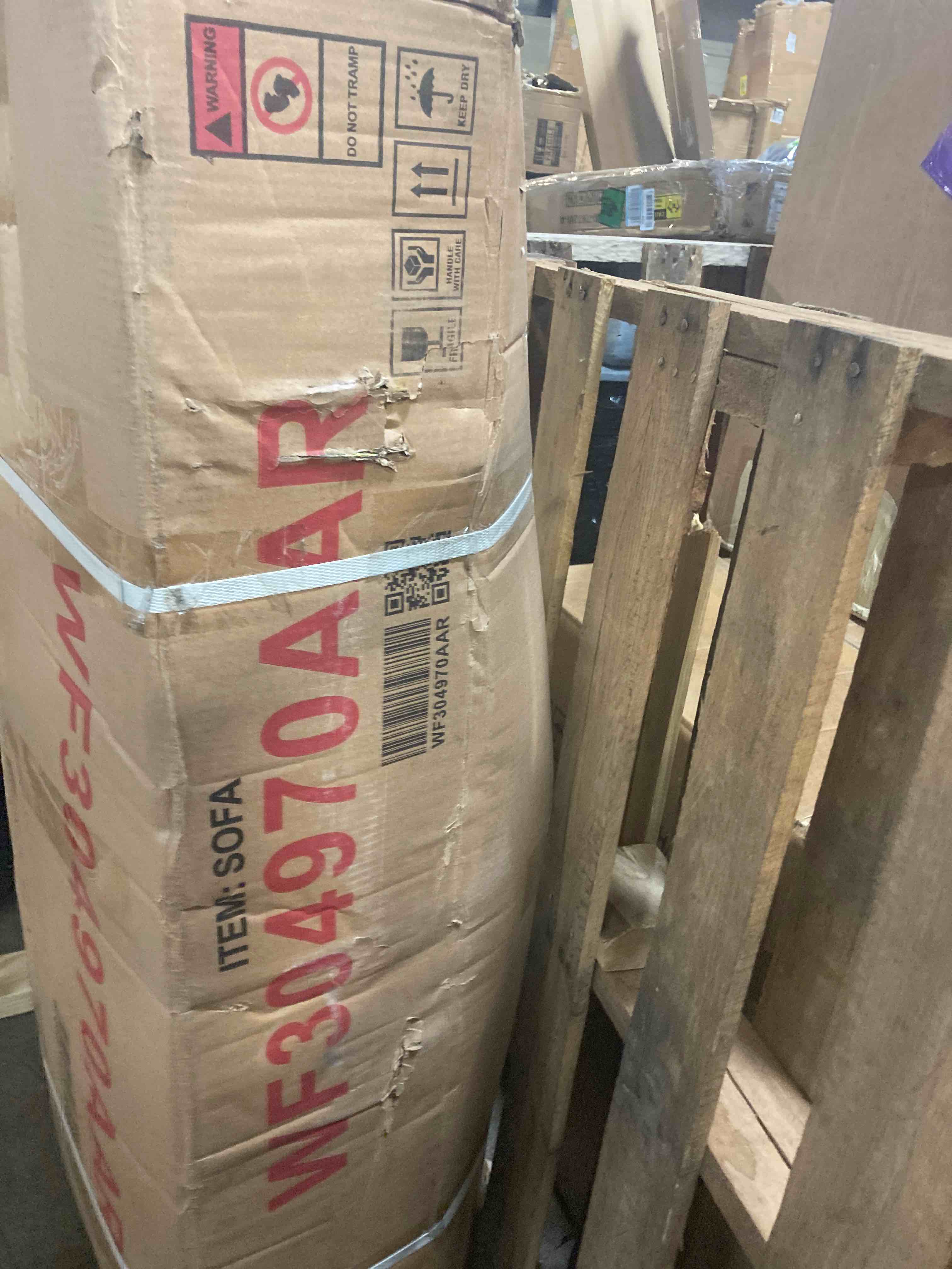 https://s3.amazonaws.com/lotting-images-prod/phillipi/RED4904632_1717511935691.jpeg