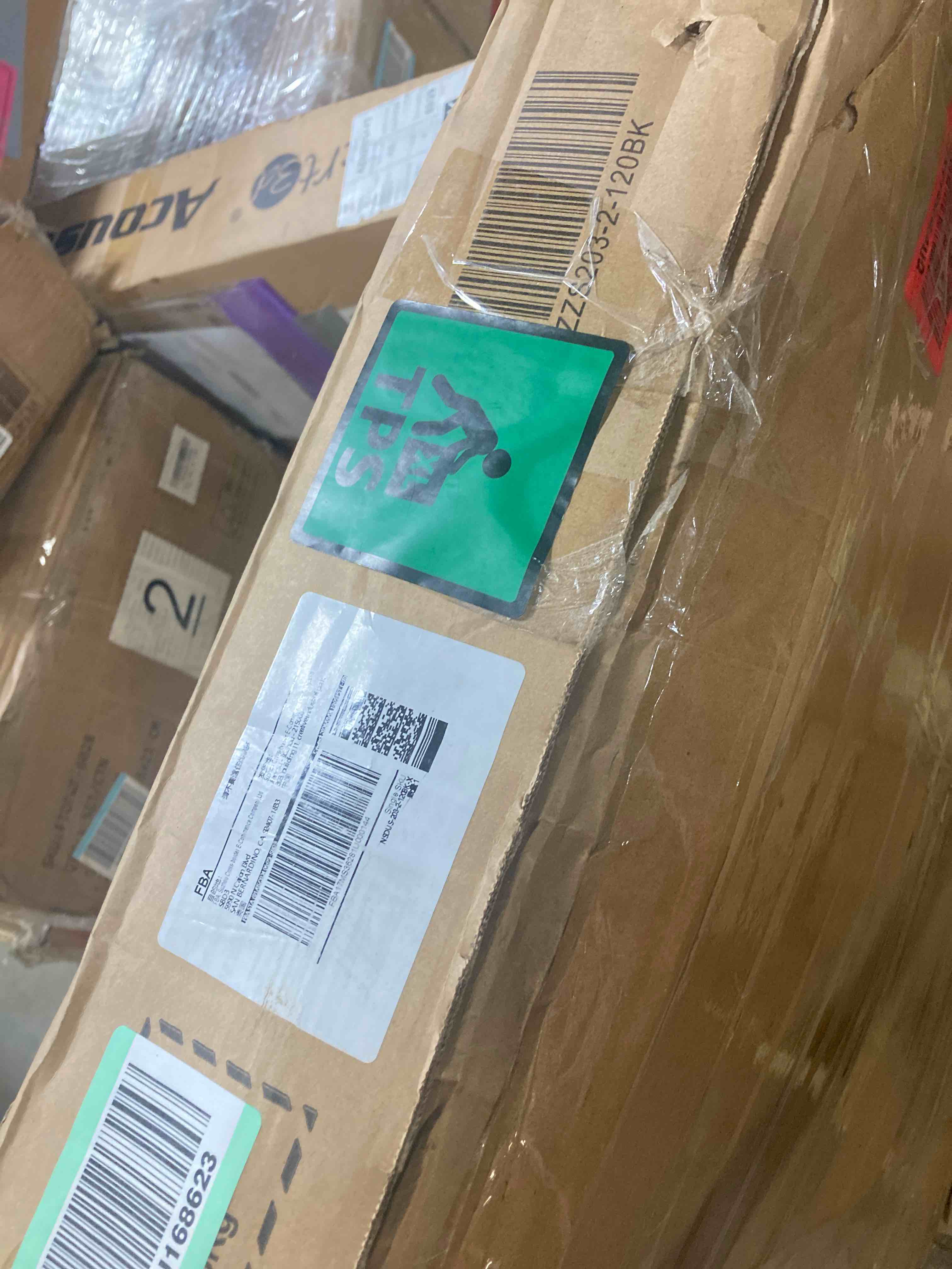 https://s3.amazonaws.com/lotting-images-prod/phillipi/RED4904654_1717517980132.jpeg
