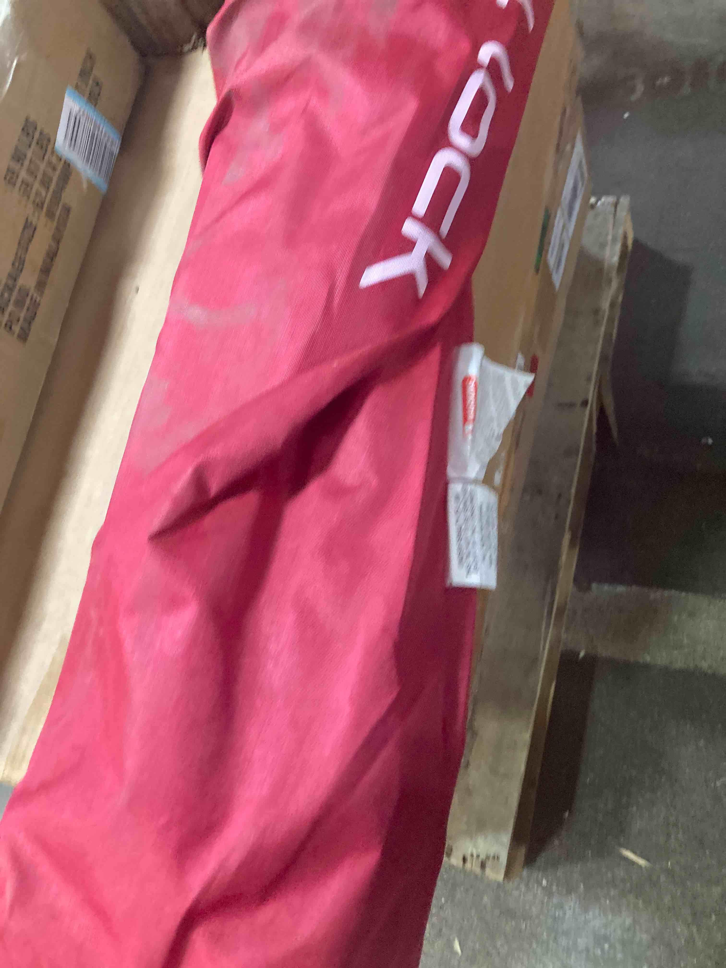 https://s3.amazonaws.com/lotting-images-prod/phillipi/RED4904659_1717519176710.jpeg