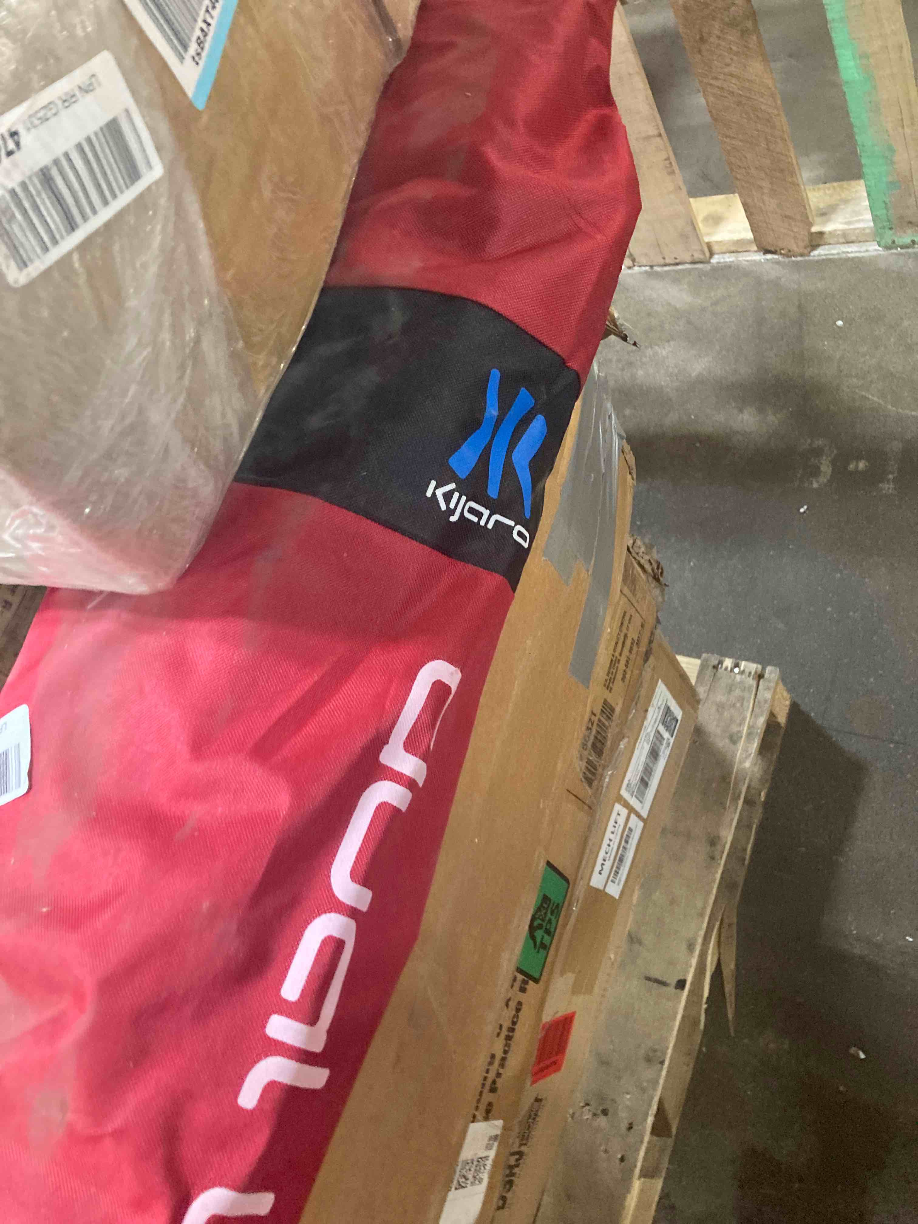 https://s3.amazonaws.com/lotting-images-prod/phillipi/RED4904659_1717519178283.jpeg