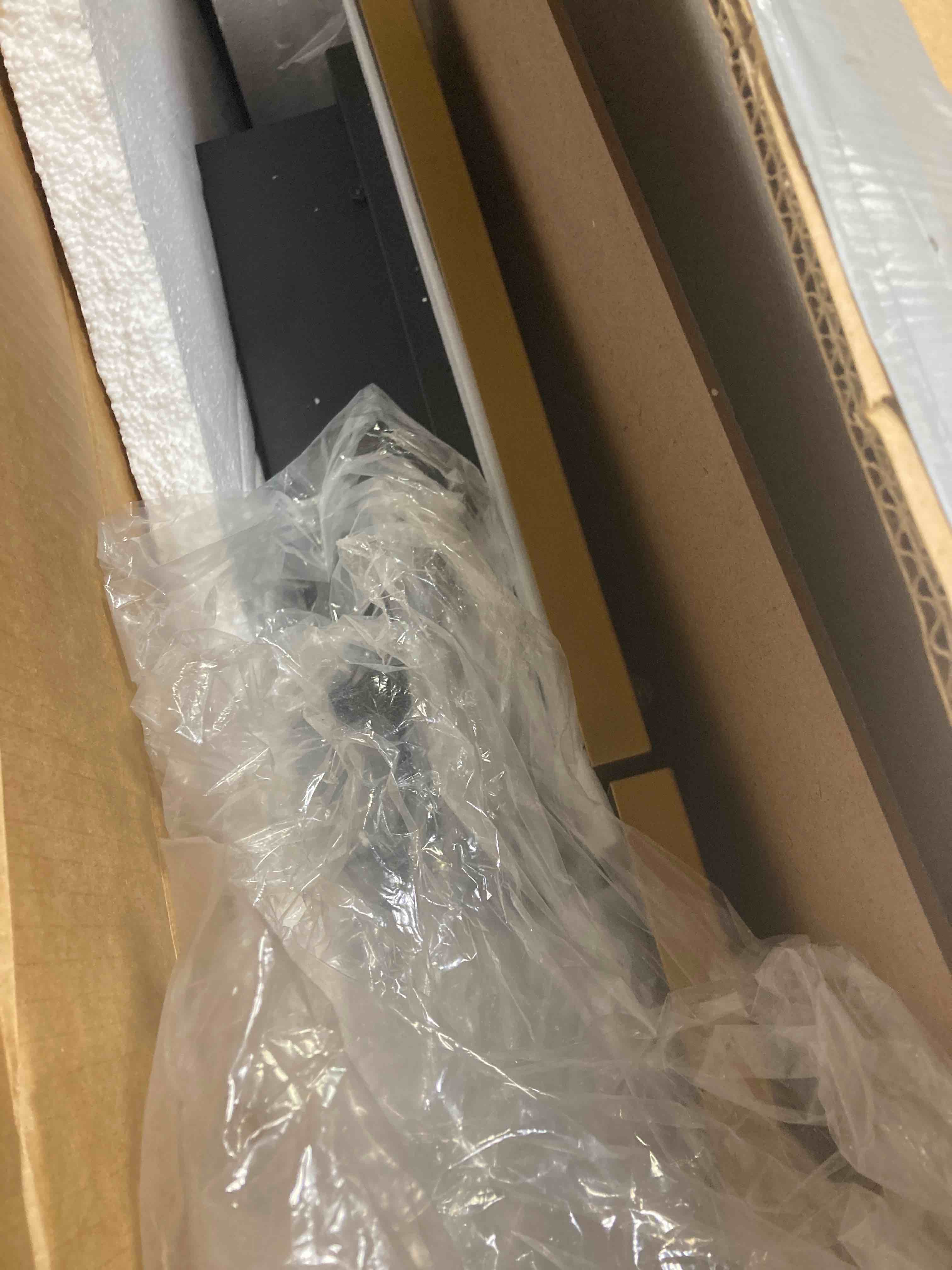 https://s3.amazonaws.com/lotting-images-prod/phillipi/RED4904664_1717520138599.jpeg
