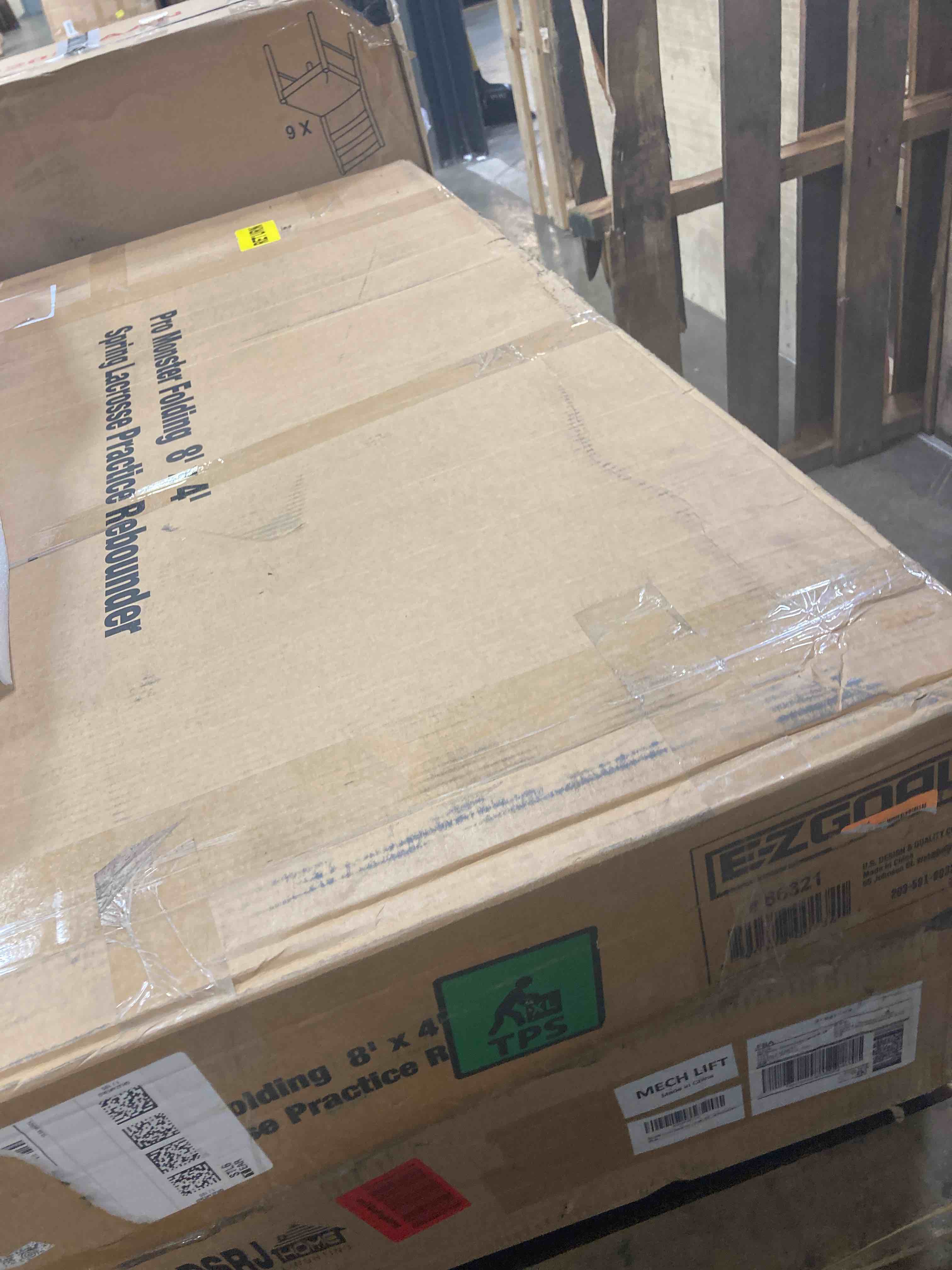 https://s3.amazonaws.com/lotting-images-prod/phillipi/RED4904665_1717520254390.jpeg