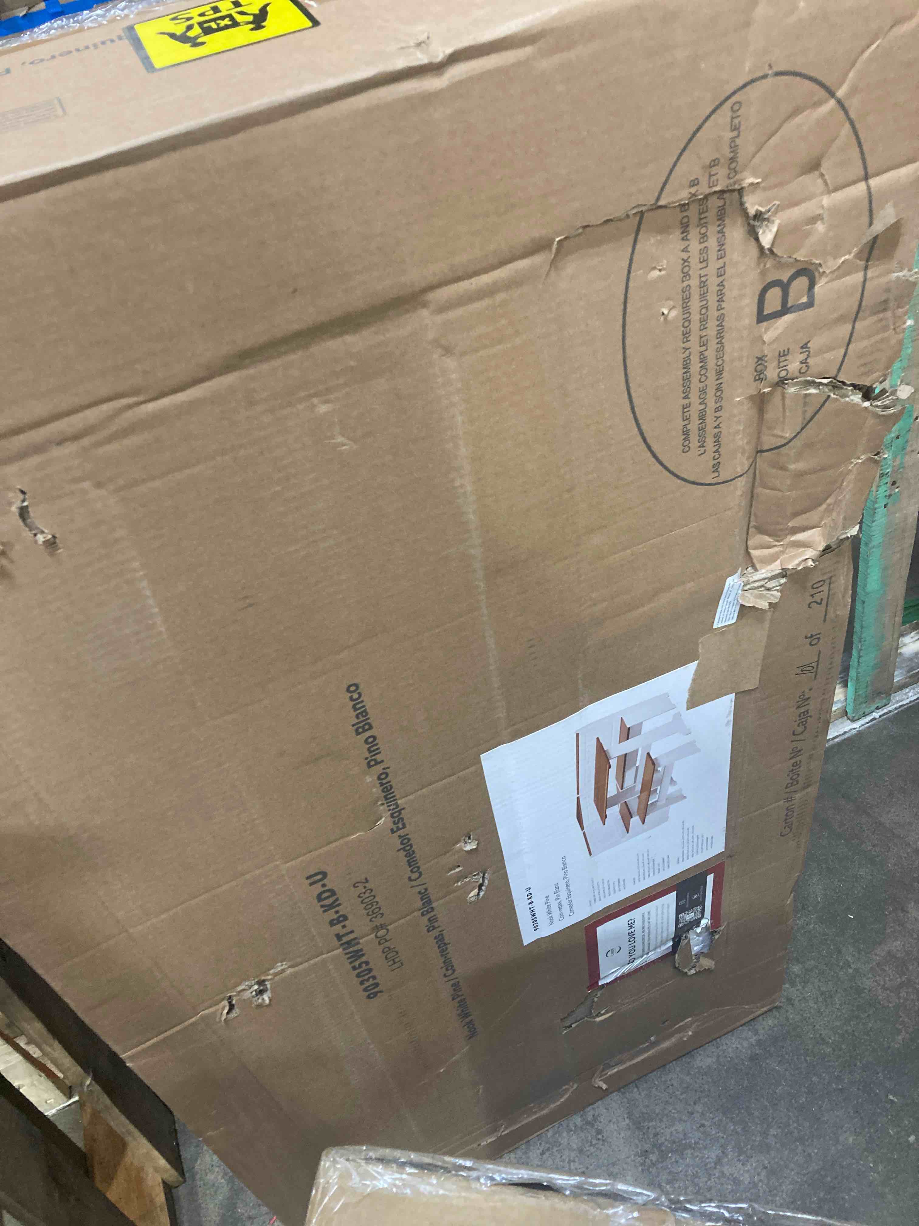 https://s3.amazonaws.com/lotting-images-prod/phillipi/RED4904669_1717521657000.jpeg