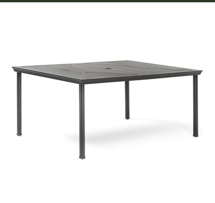 Montclair 39"x66" Patio Dining Table 