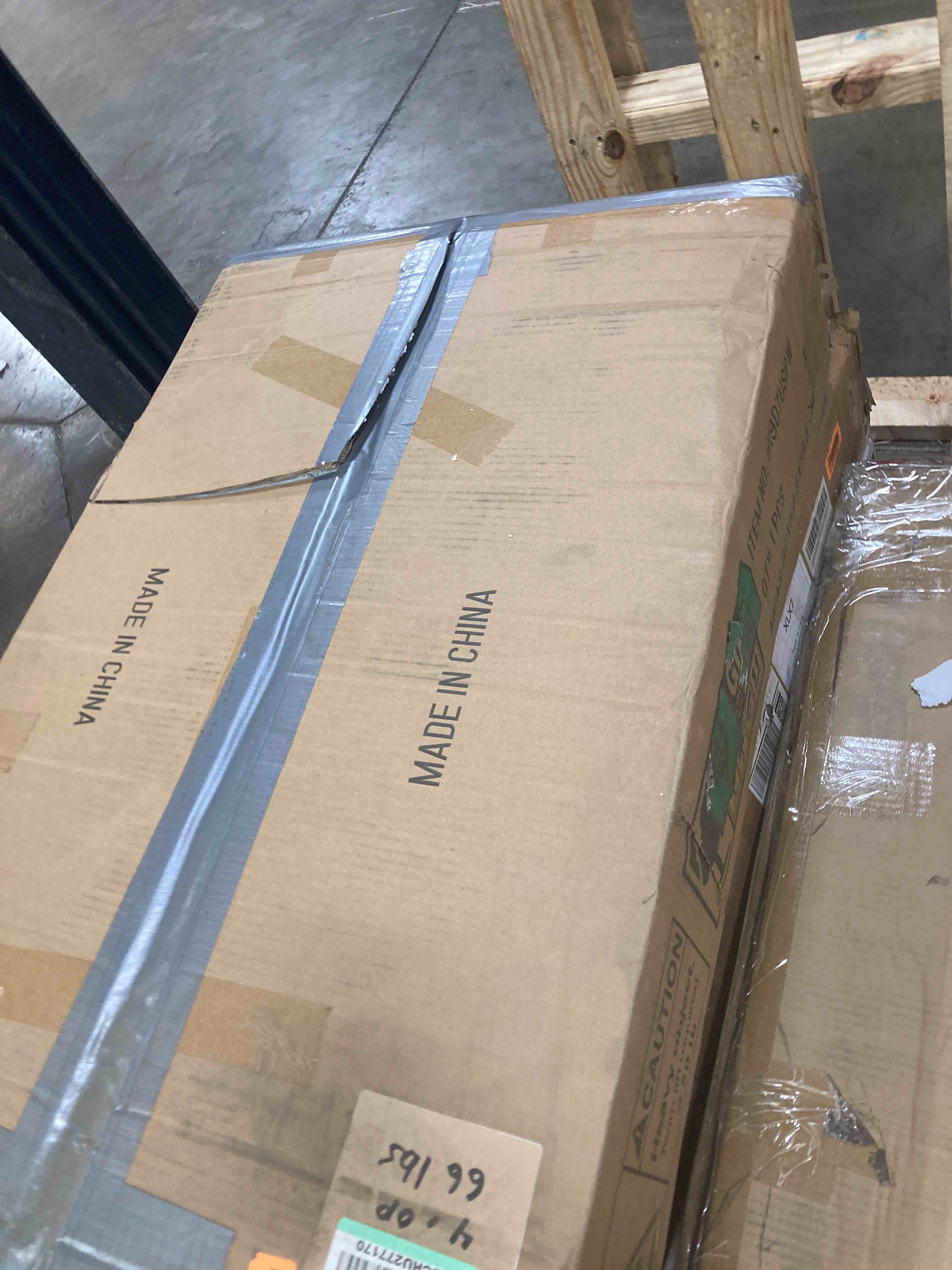 https://s3.amazonaws.com/lotting-images-prod/phillipi/RED4904677_1717596773456.jpeg