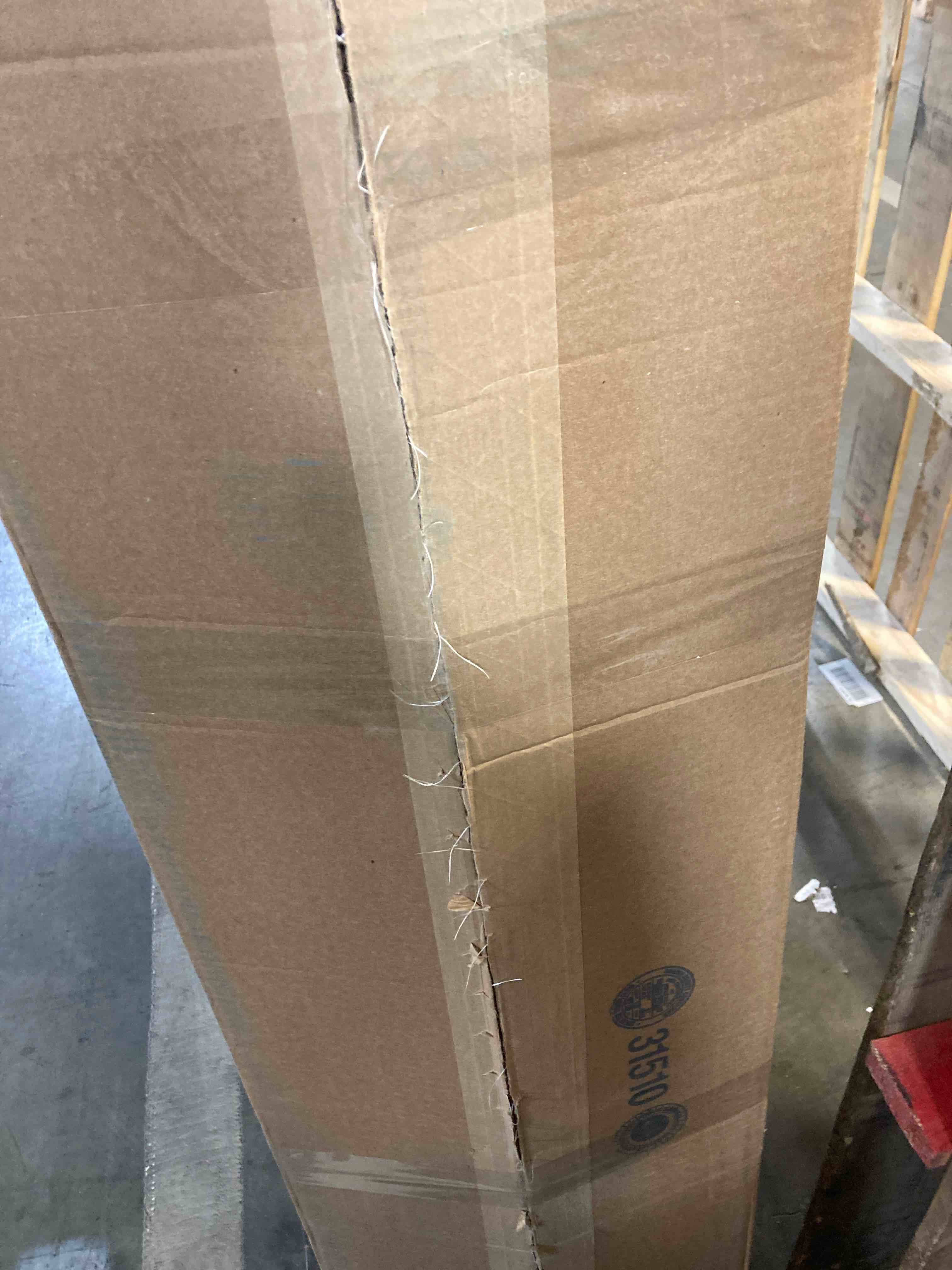 https://s3.amazonaws.com/lotting-images-prod/phillipi/RED4904907_1718125439296.jpeg