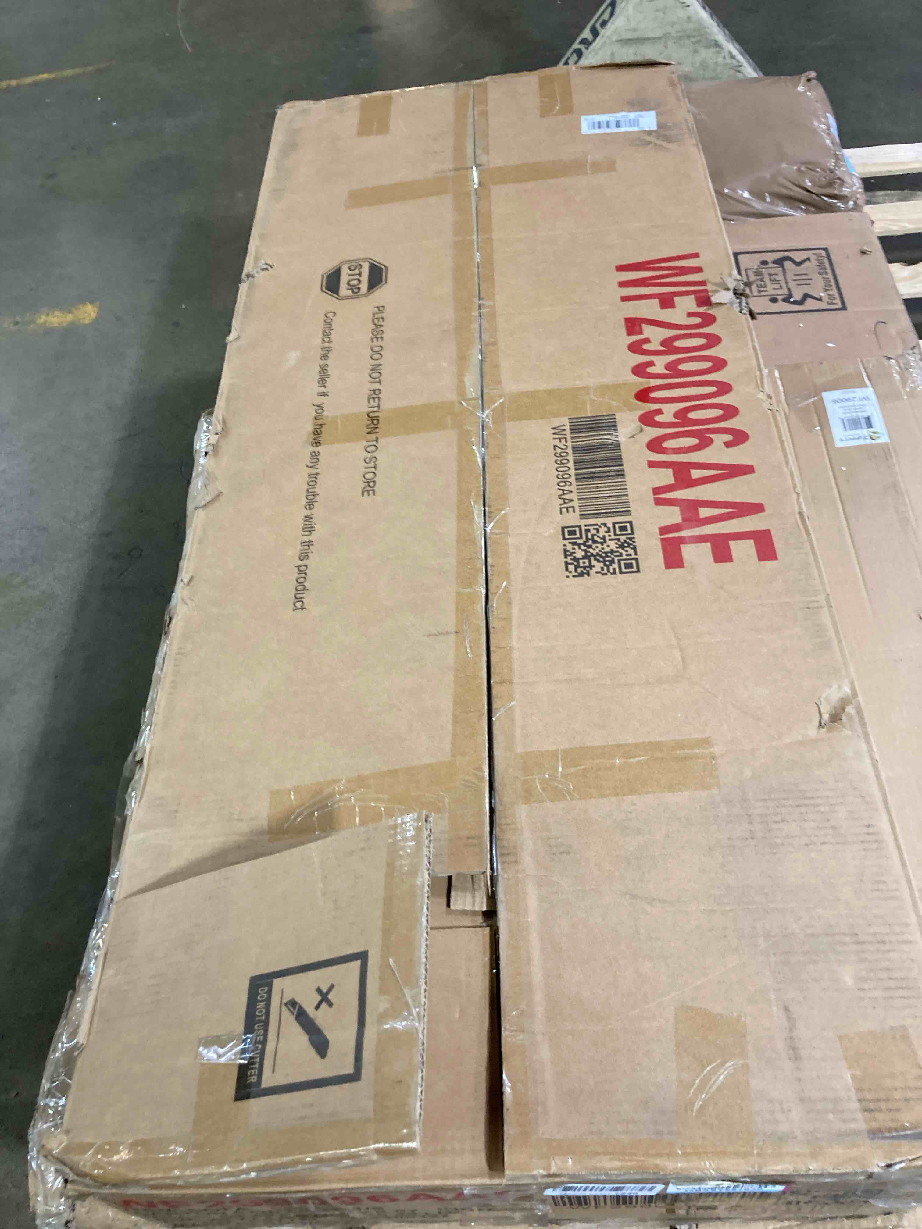 https://s3.amazonaws.com/lotting-images-prod/phillipi/RED4905016_1718209887475.jpeg