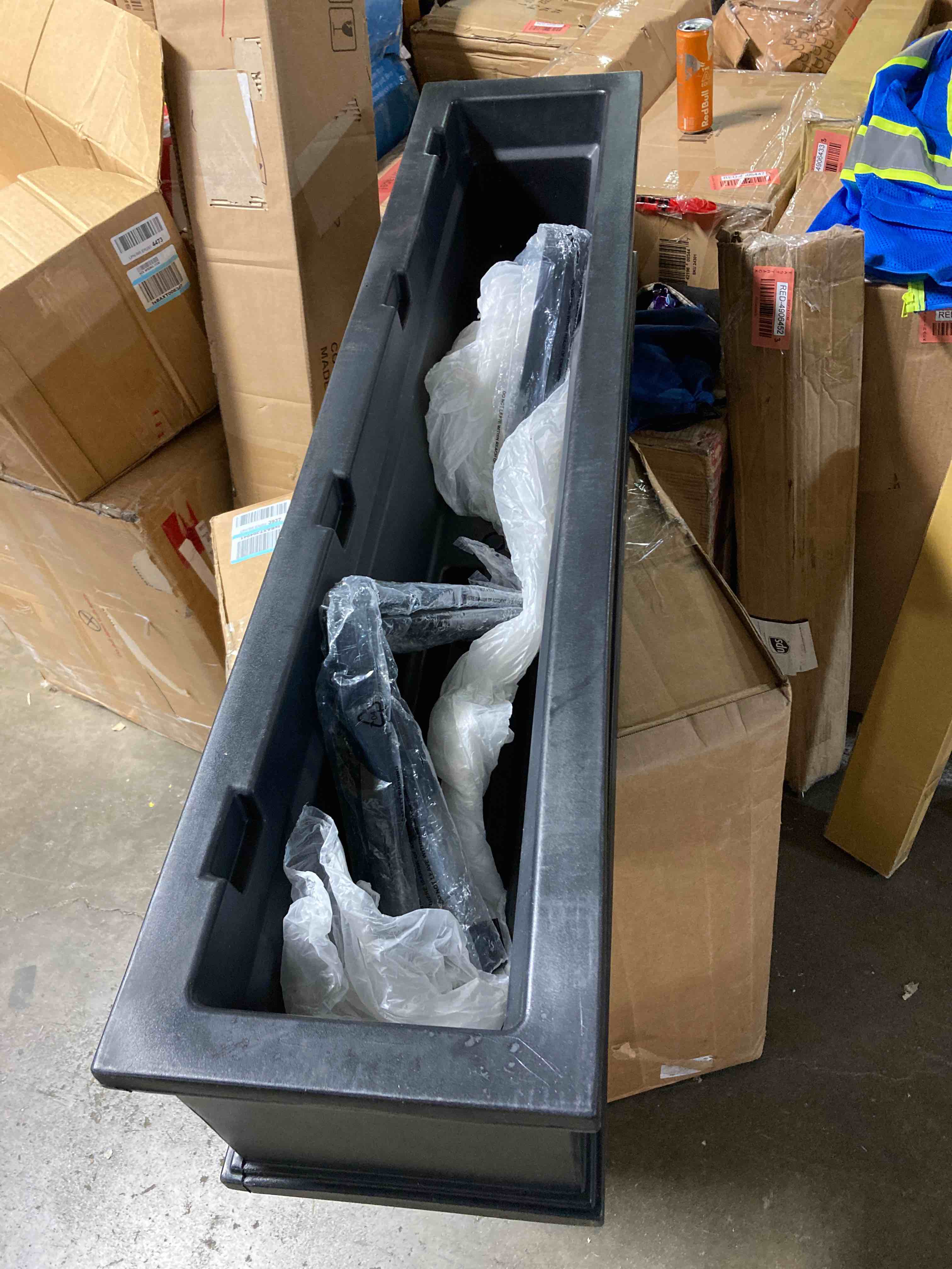 https://s3.amazonaws.com/lotting-images-prod/phillipi/RED4906114_1686755975899.jpeg