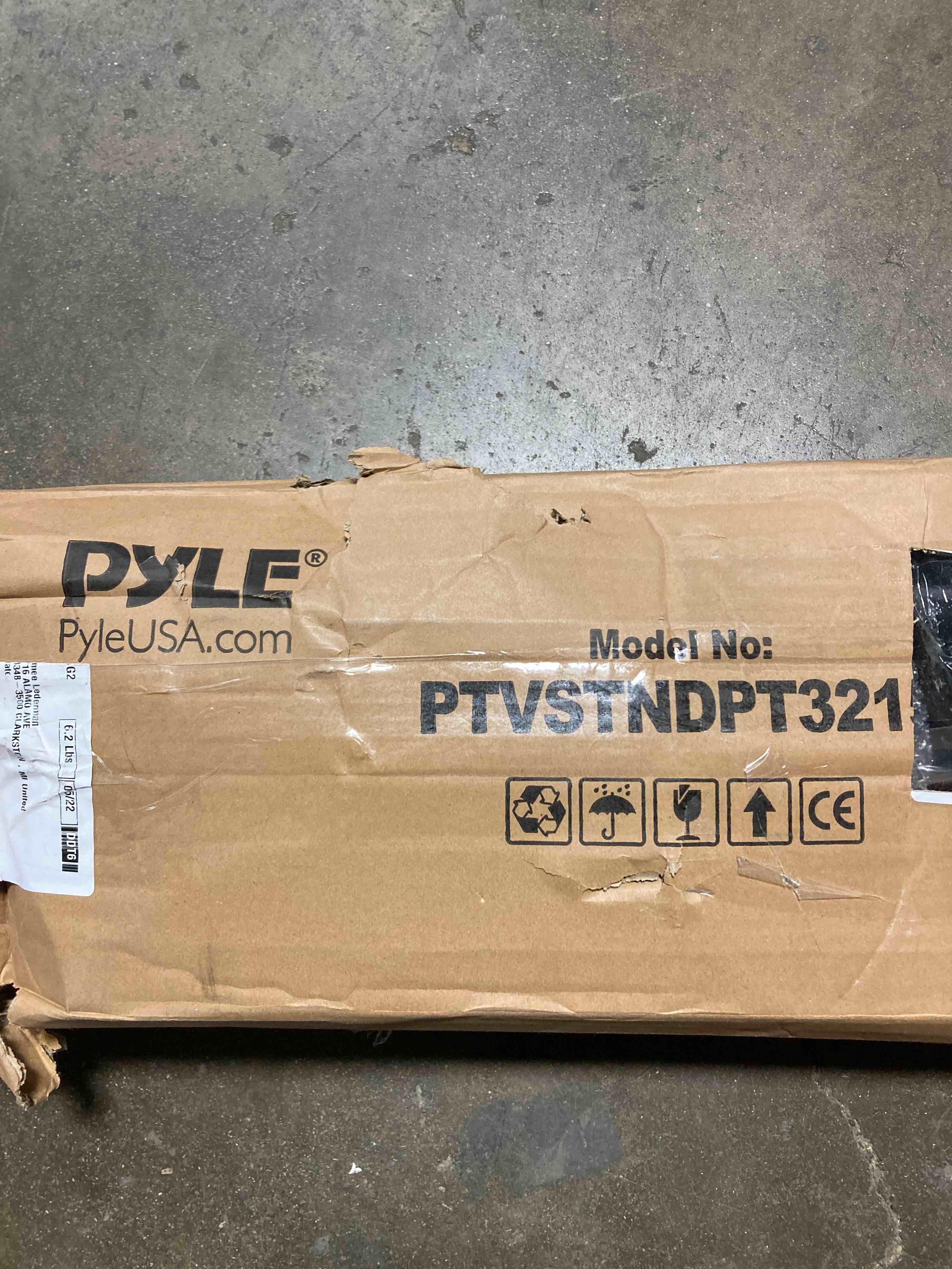 https://s3.amazonaws.com/lotting-images-prod/phillipi/RED4906118_1686757059390.jpeg
