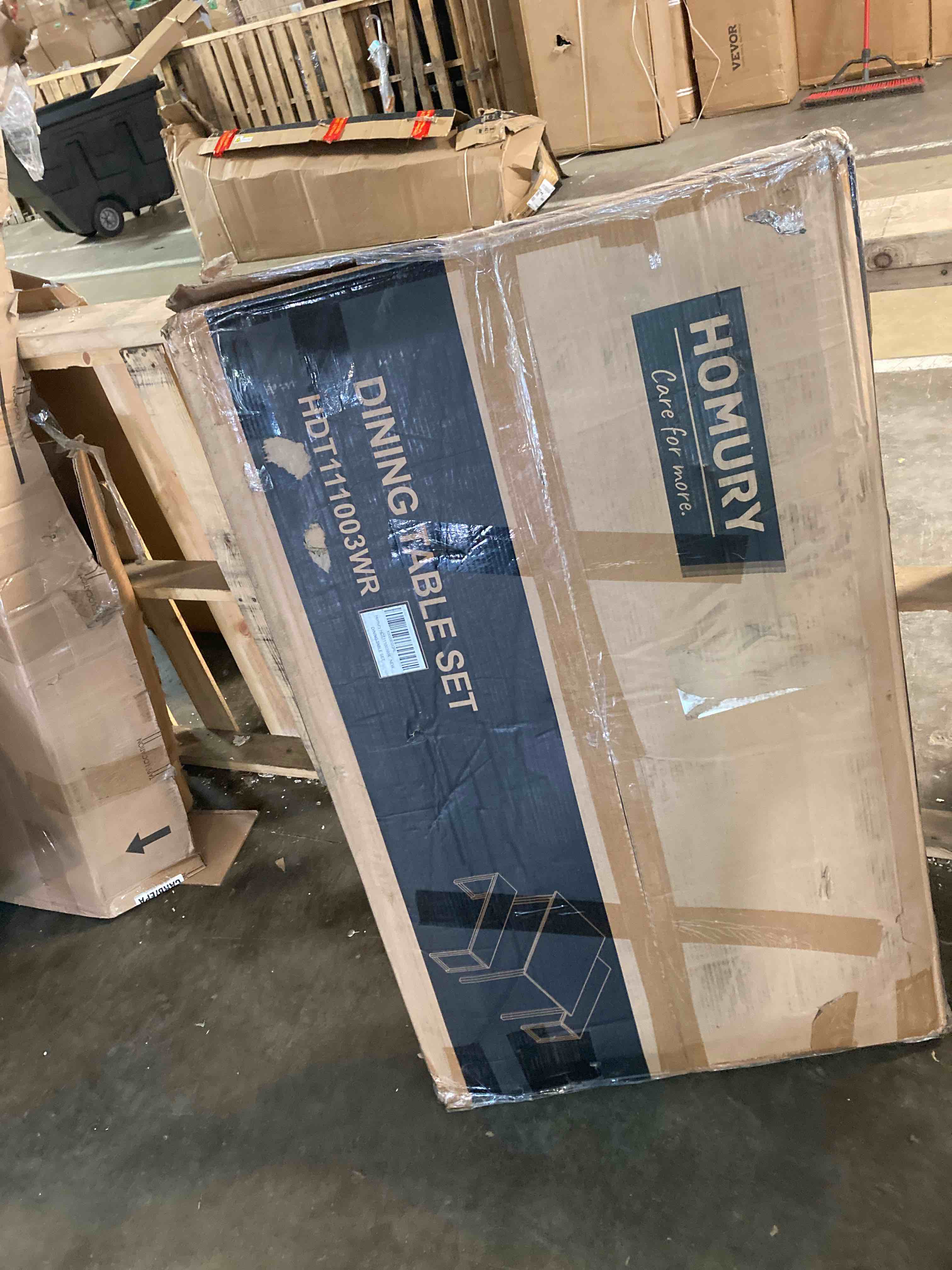 https://s3.amazonaws.com/lotting-images-prod/phillipi/RED4906900_1690216757327.jpeg
