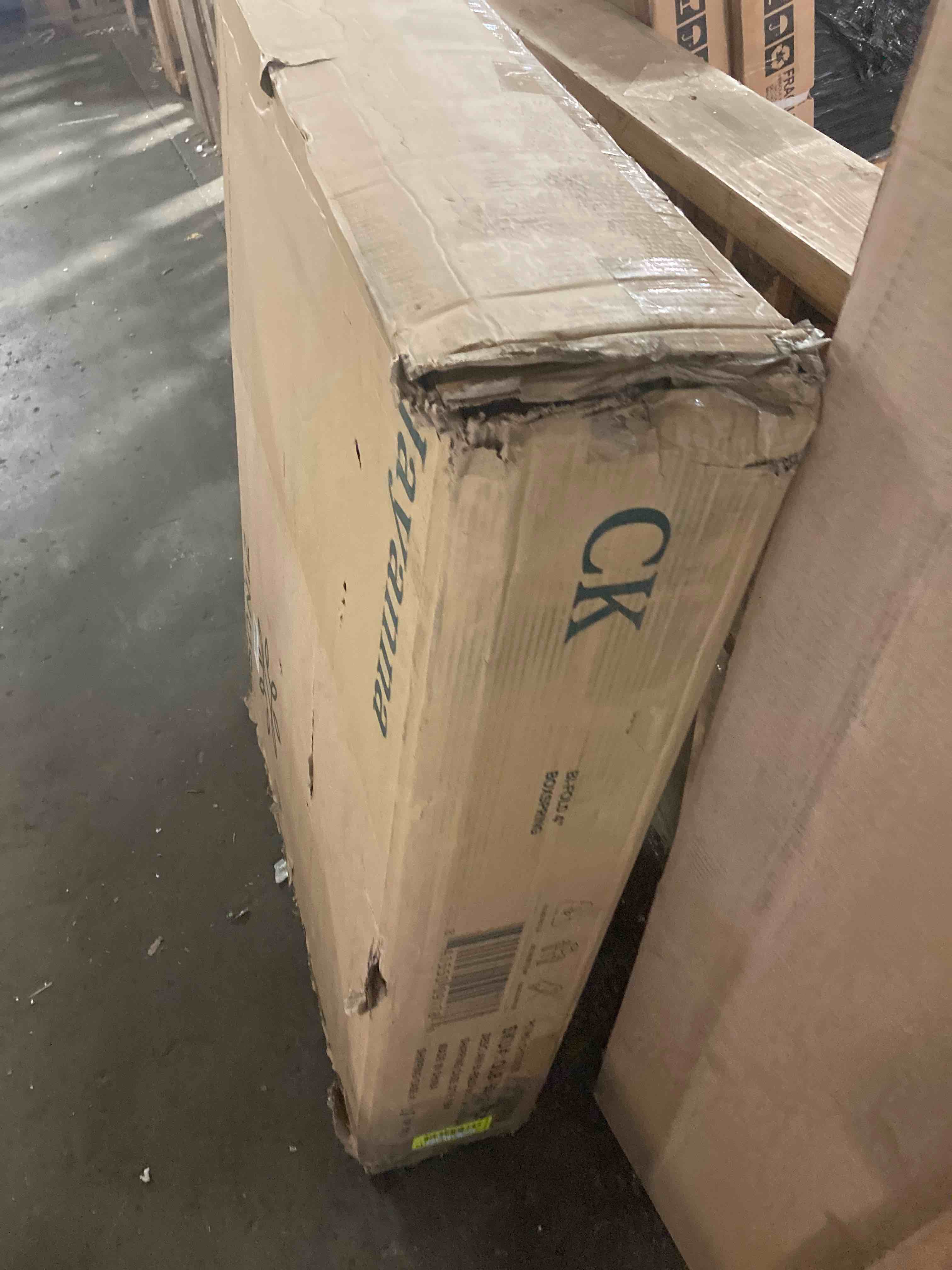 https://s3.amazonaws.com/lotting-images-prod/phillipi/RED4906920_1690222481724.jpeg