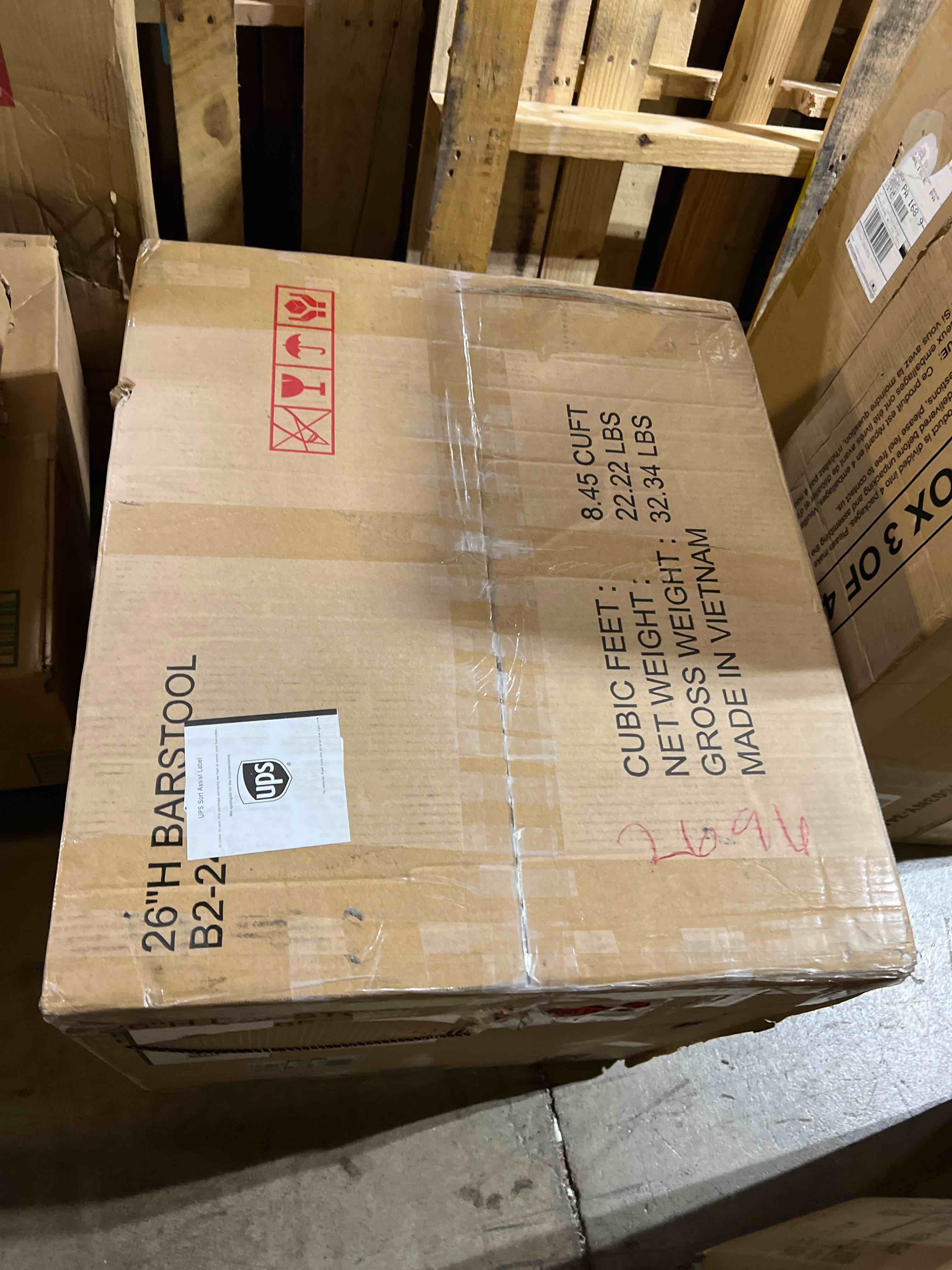 https://s3.amazonaws.com/lotting-images-prod/phillipi/RED4907449_1727817303179.jpeg