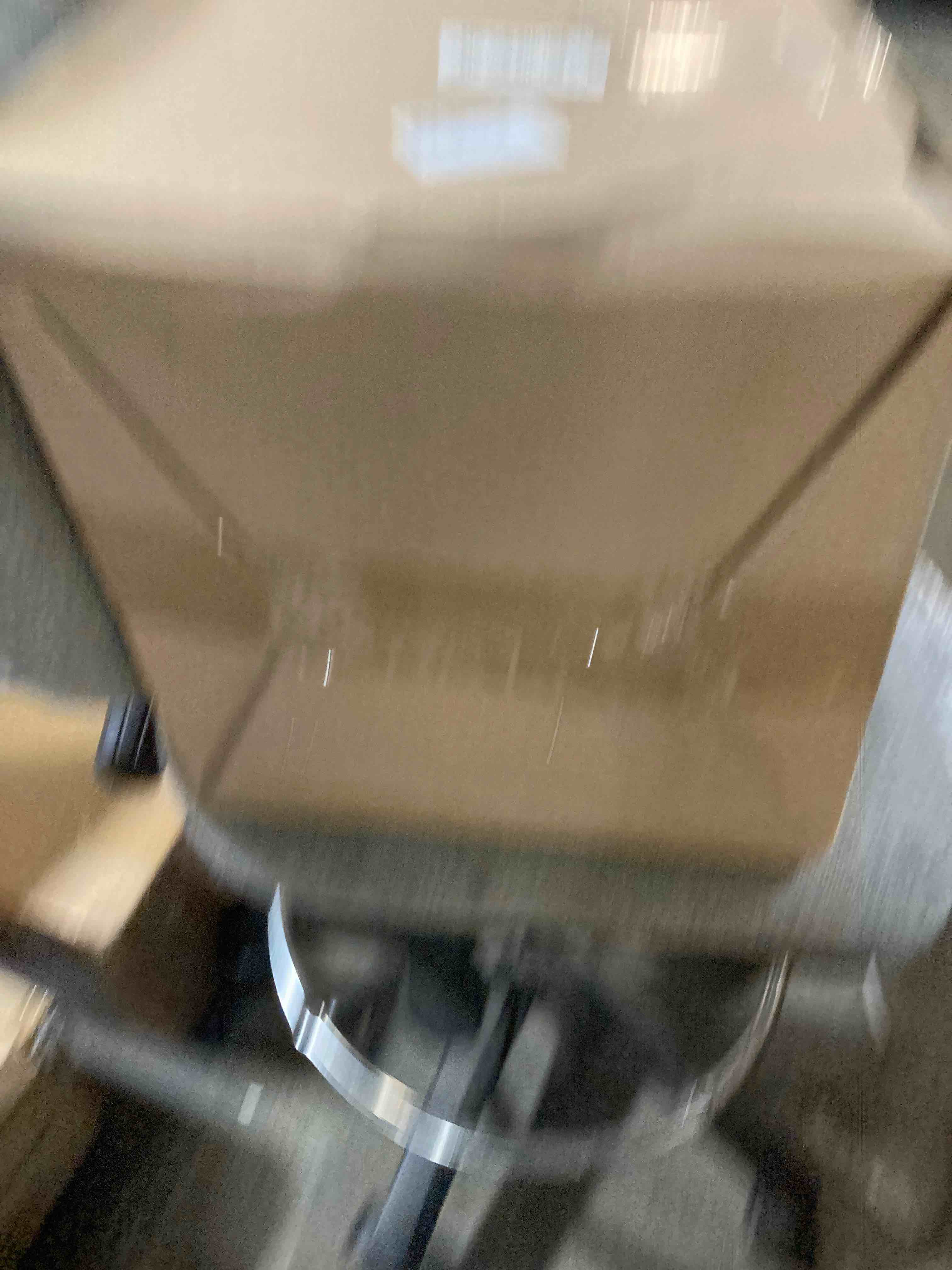 https://s3.amazonaws.com/lotting-images-prod/phillipi/RED4907957_1727978516776.jpeg
