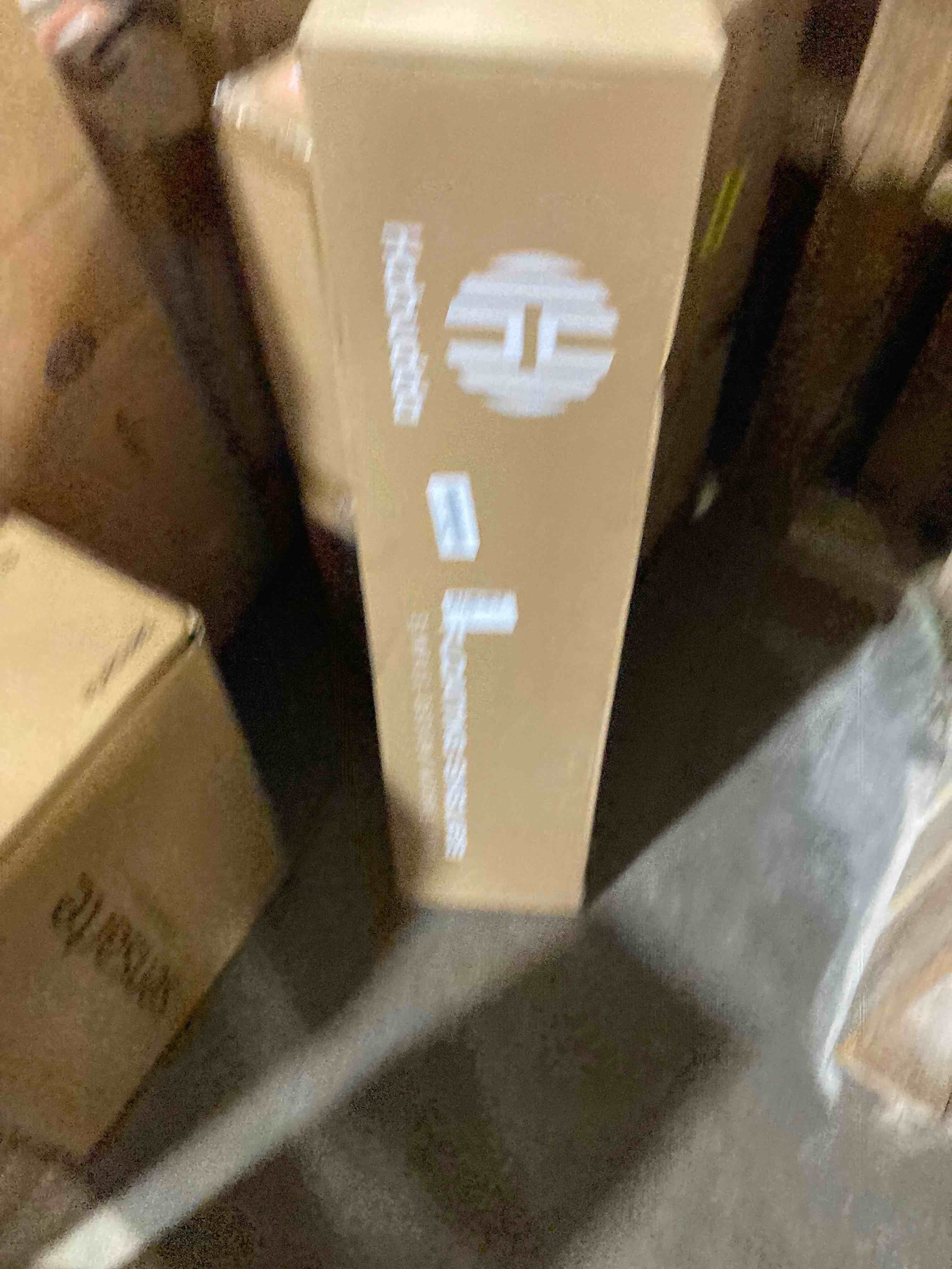 https://s3.amazonaws.com/lotting-images-prod/phillipi/RED4907976_1727986429304.jpeg