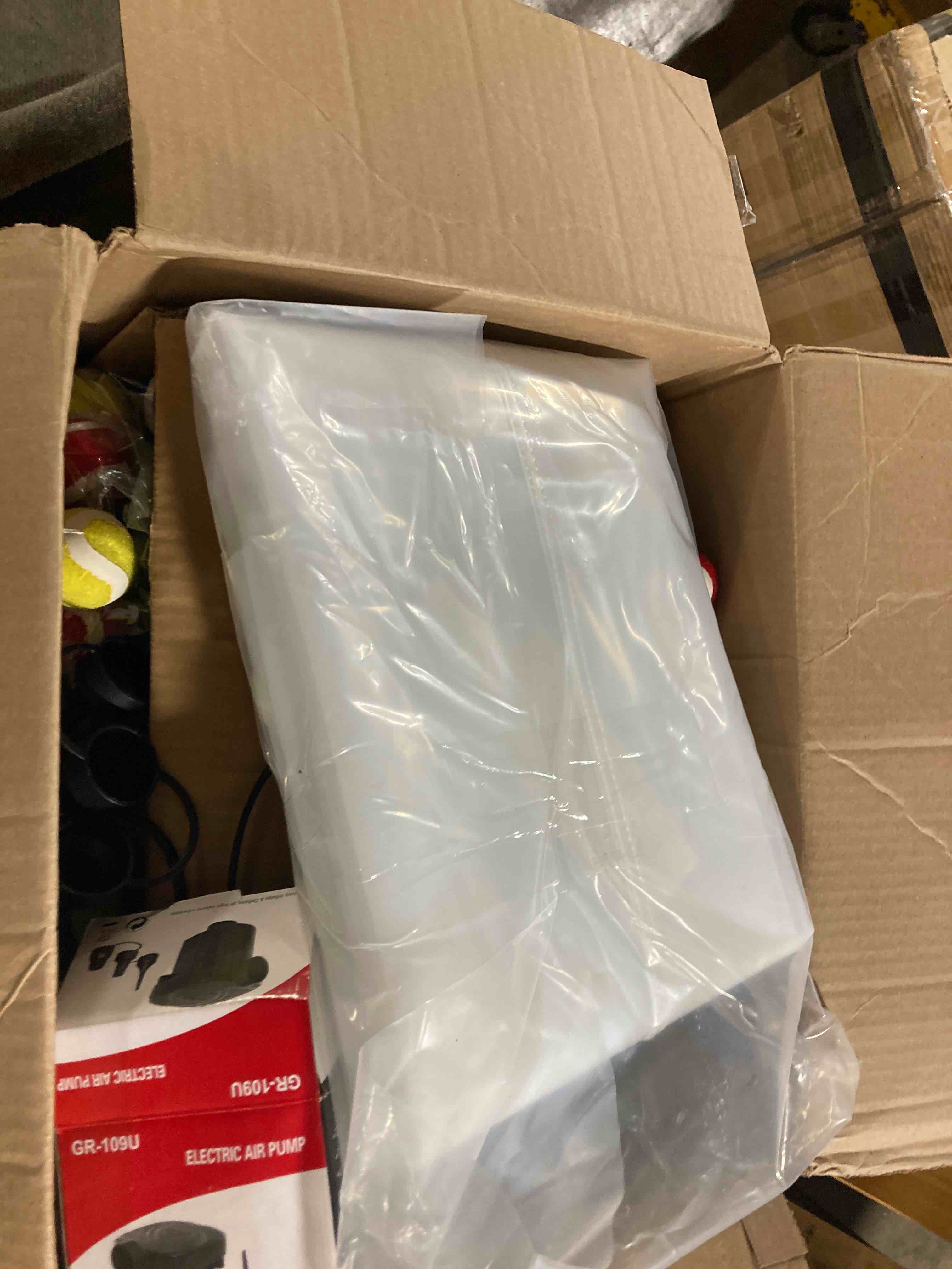 https://s3.amazonaws.com/lotting-images-prod/phillipi/RED4907982_1727988719977.jpeg