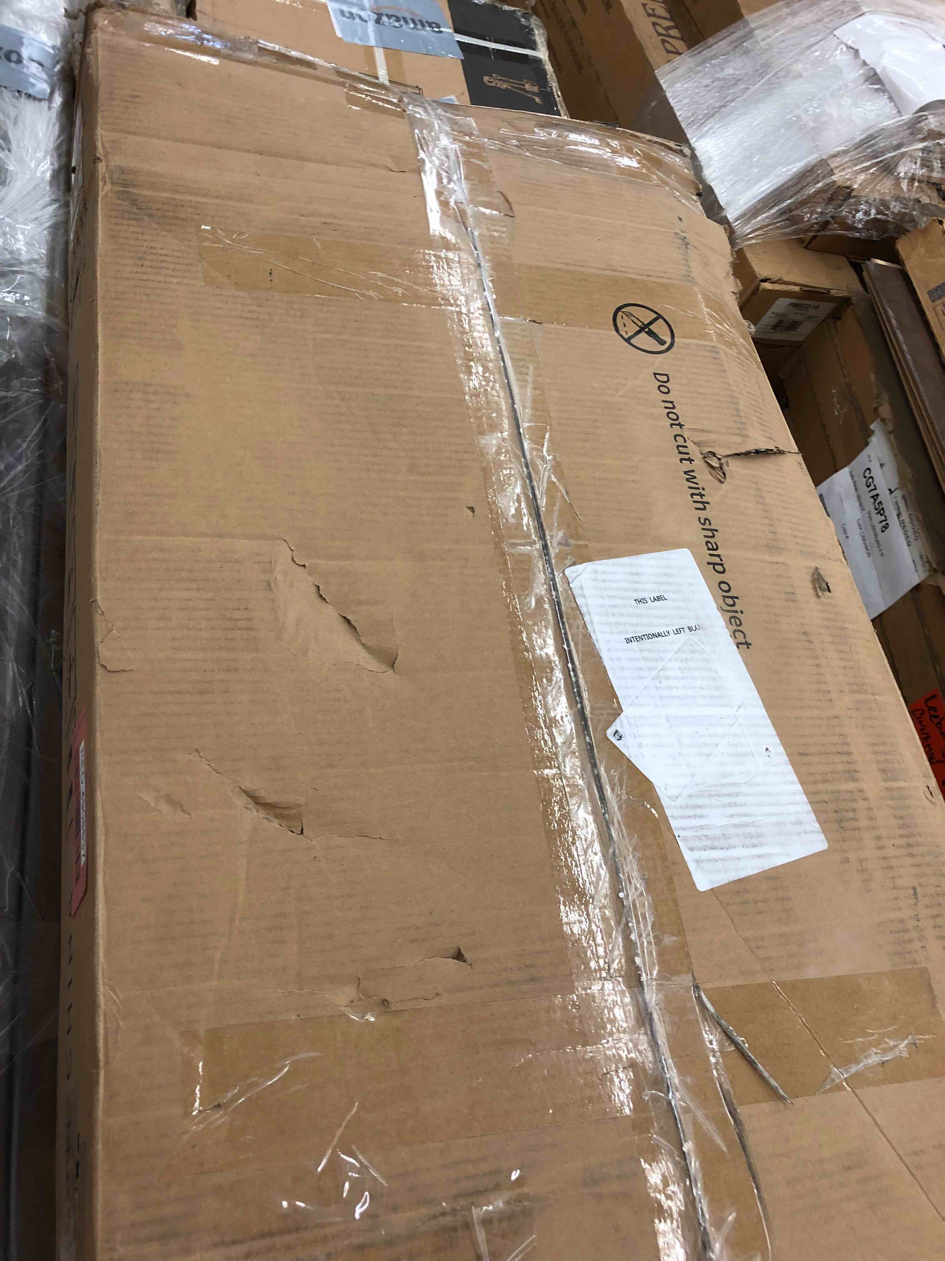 https://s3.amazonaws.com/lotting-images-prod/phillipi/RED4908837_1717598335317.jpeg