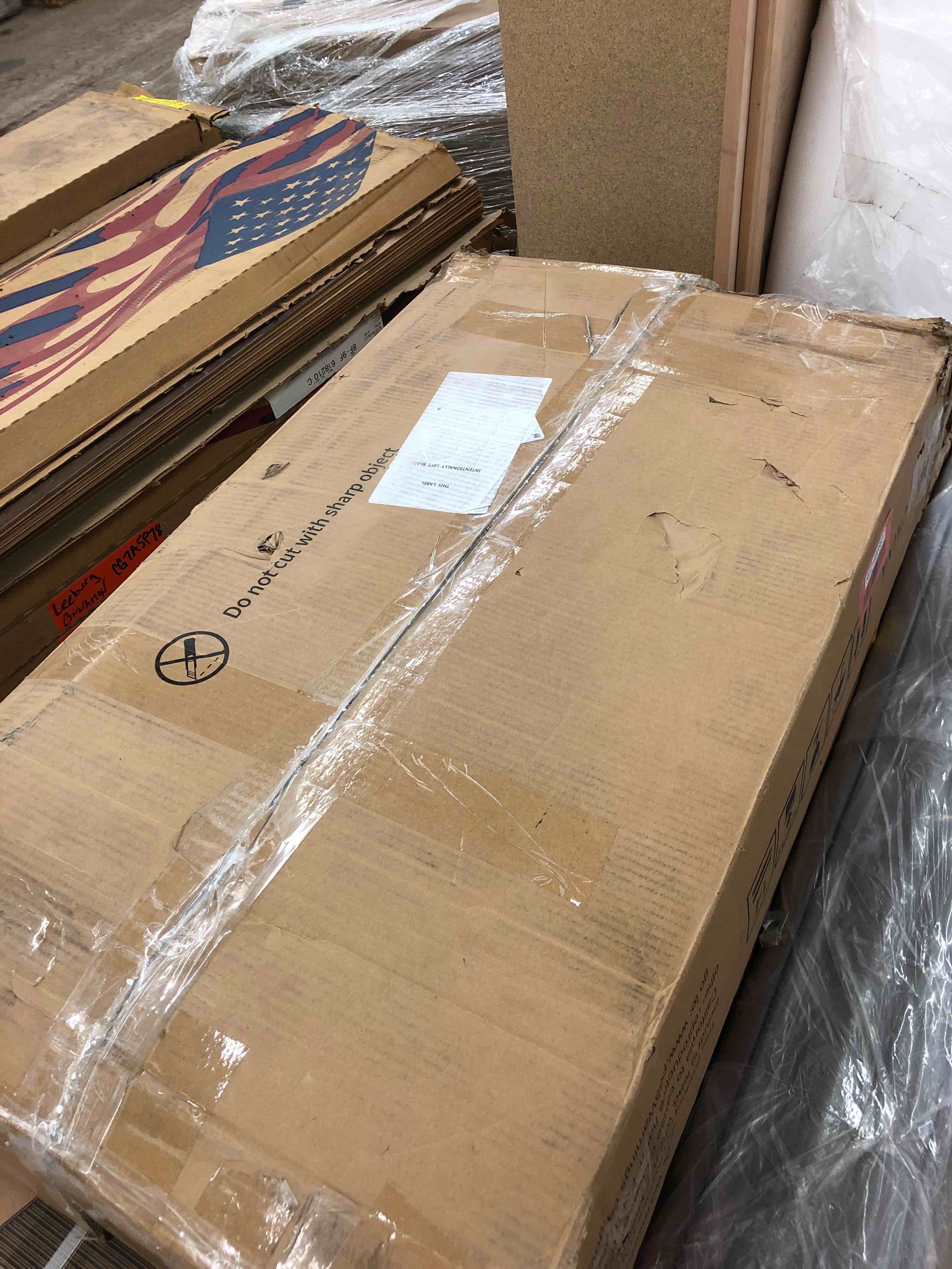https://s3.amazonaws.com/lotting-images-prod/phillipi/RED4908837_1717598338402.jpeg