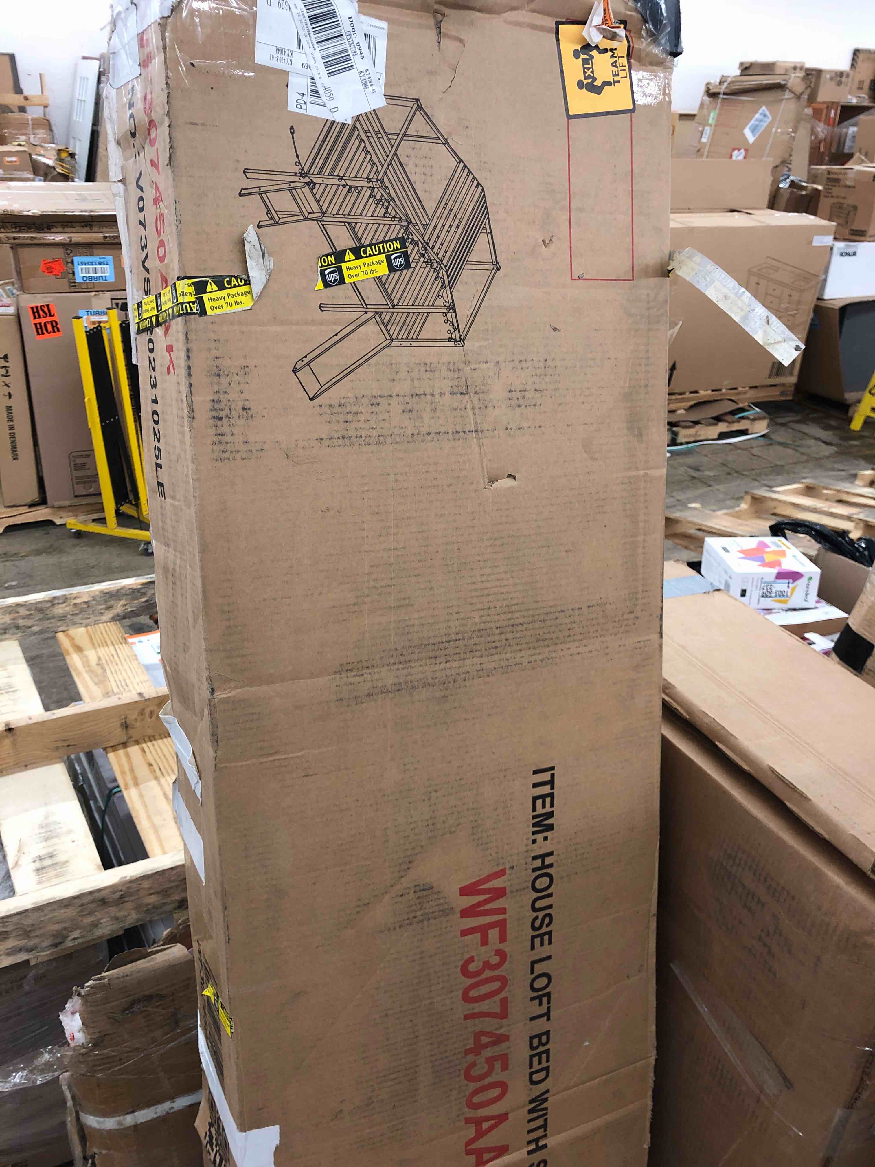 https://s3.amazonaws.com/lotting-images-prod/phillipi/RED4908860_1717602767536.jpeg