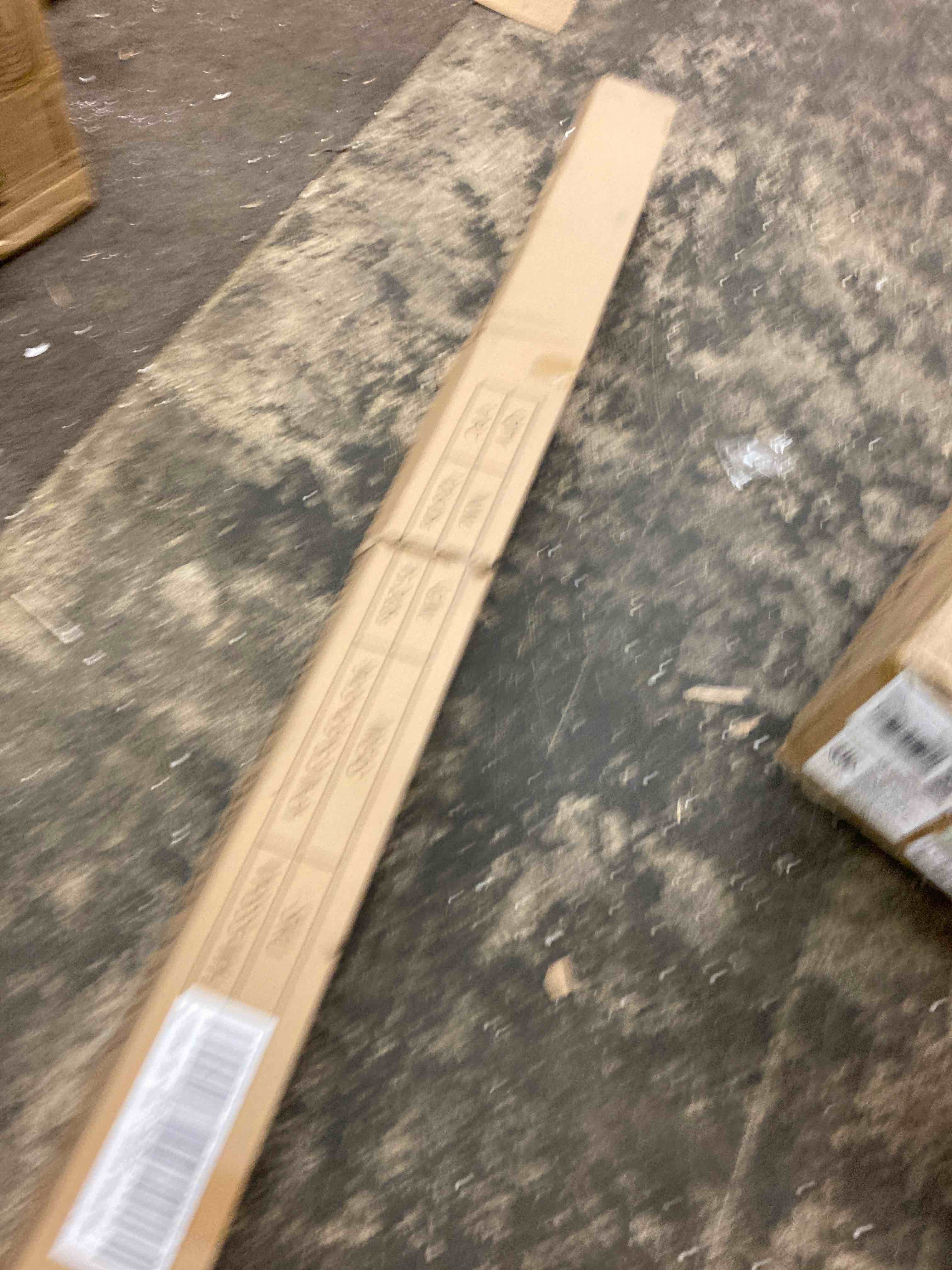 https://s3.amazonaws.com/lotting-images-prod/phillipi/RED5003672_1701890595030.jpeg