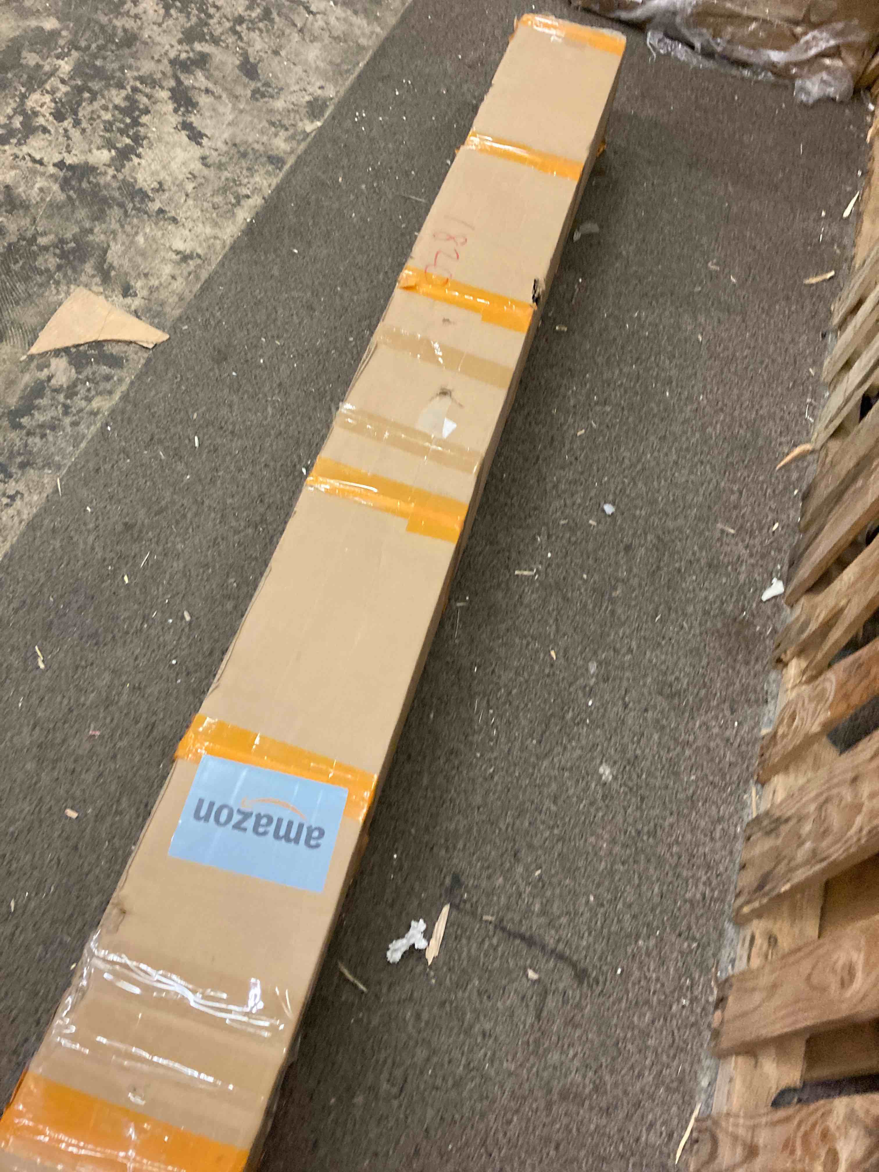 https://s3.amazonaws.com/lotting-images-prod/phillipi/RED5003692_1701888393794.jpeg