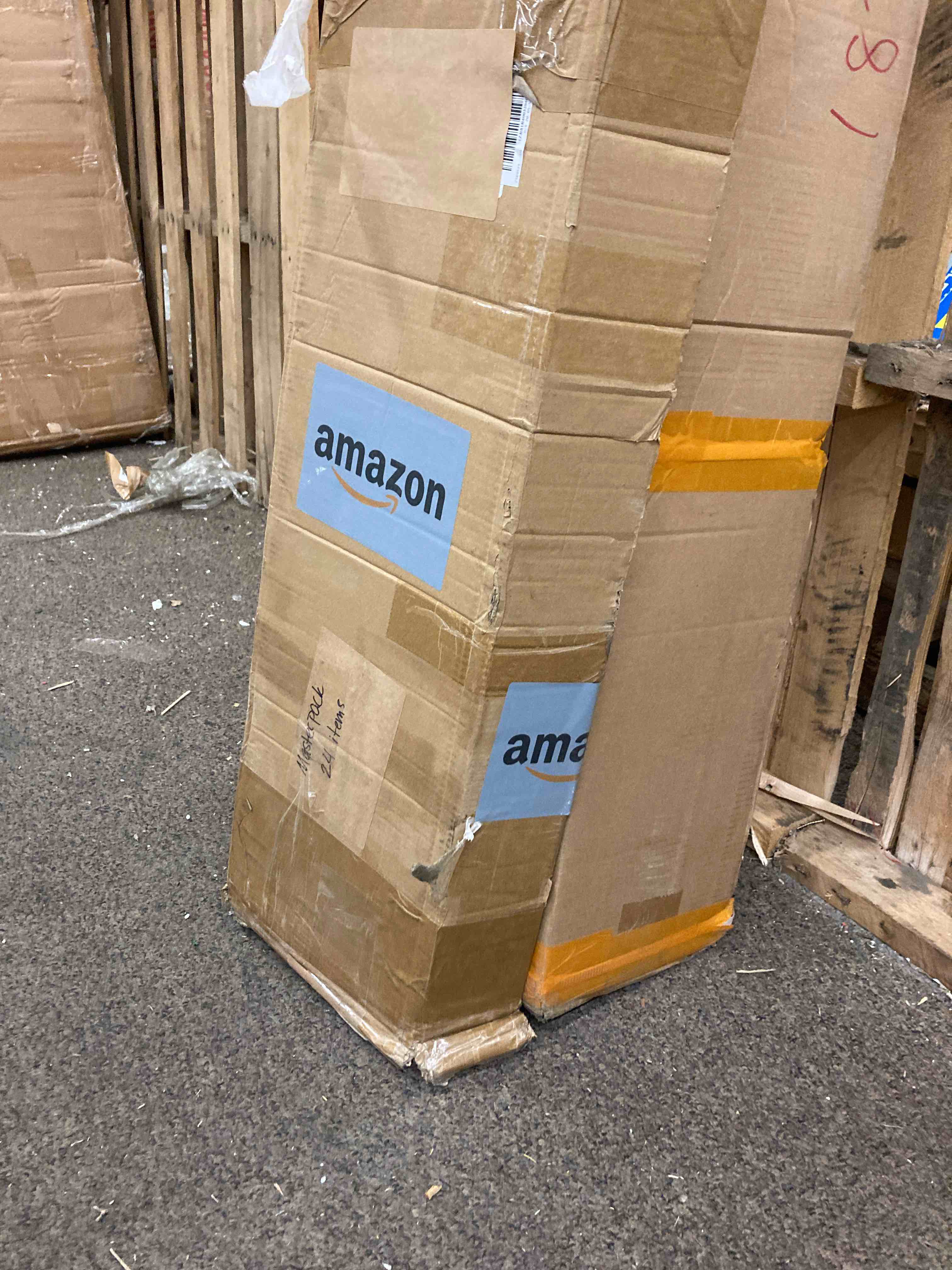 https://s3.amazonaws.com/lotting-images-prod/phillipi/RED5003700_1701885717881.jpeg
