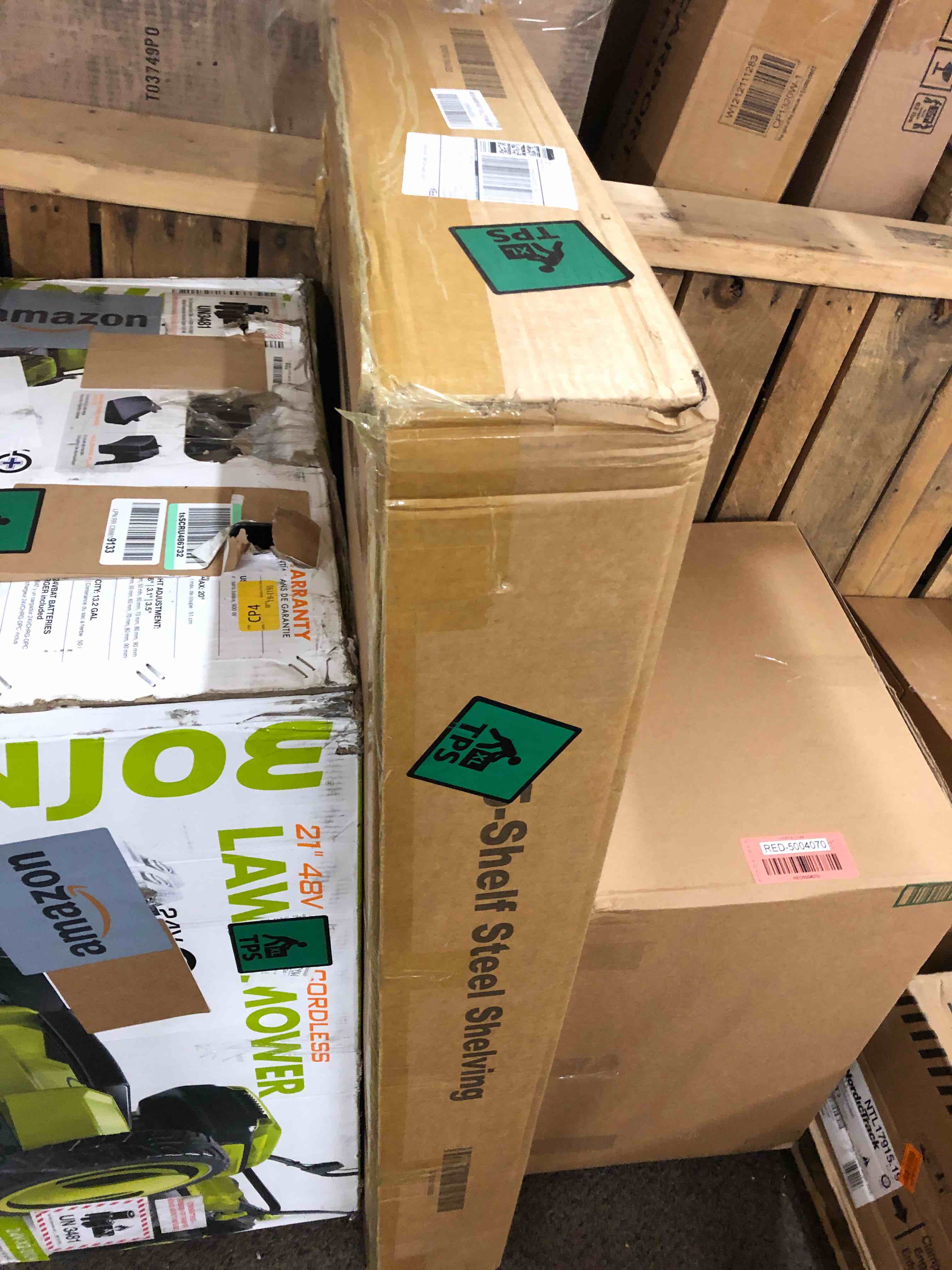 https://s3.amazonaws.com/lotting-images-prod/phillipi/RED5004065_1702654621836.jpeg