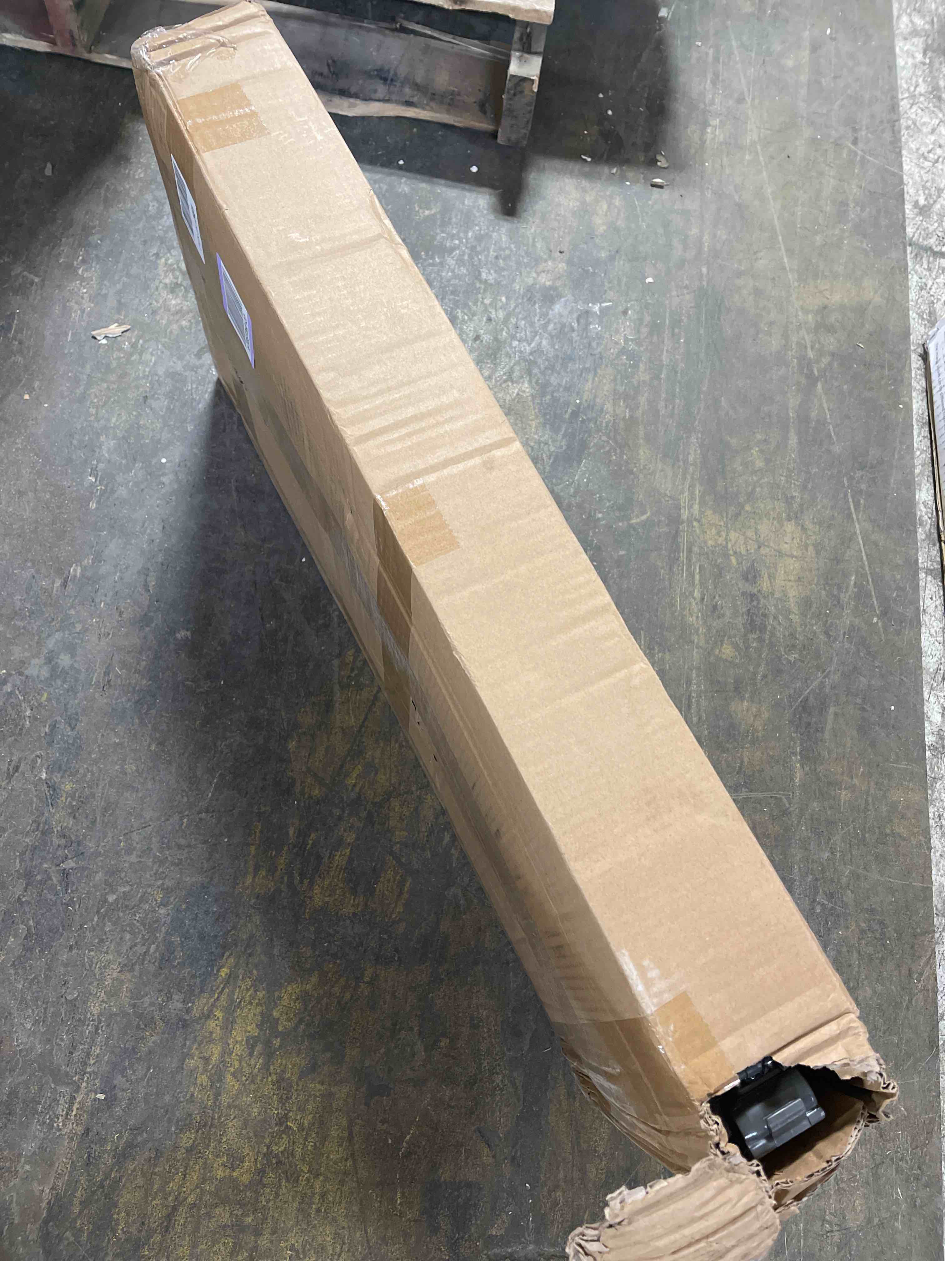 https://s3.amazonaws.com/lotting-images-prod/phillipi/RED5108340_1709307534875.jpeg