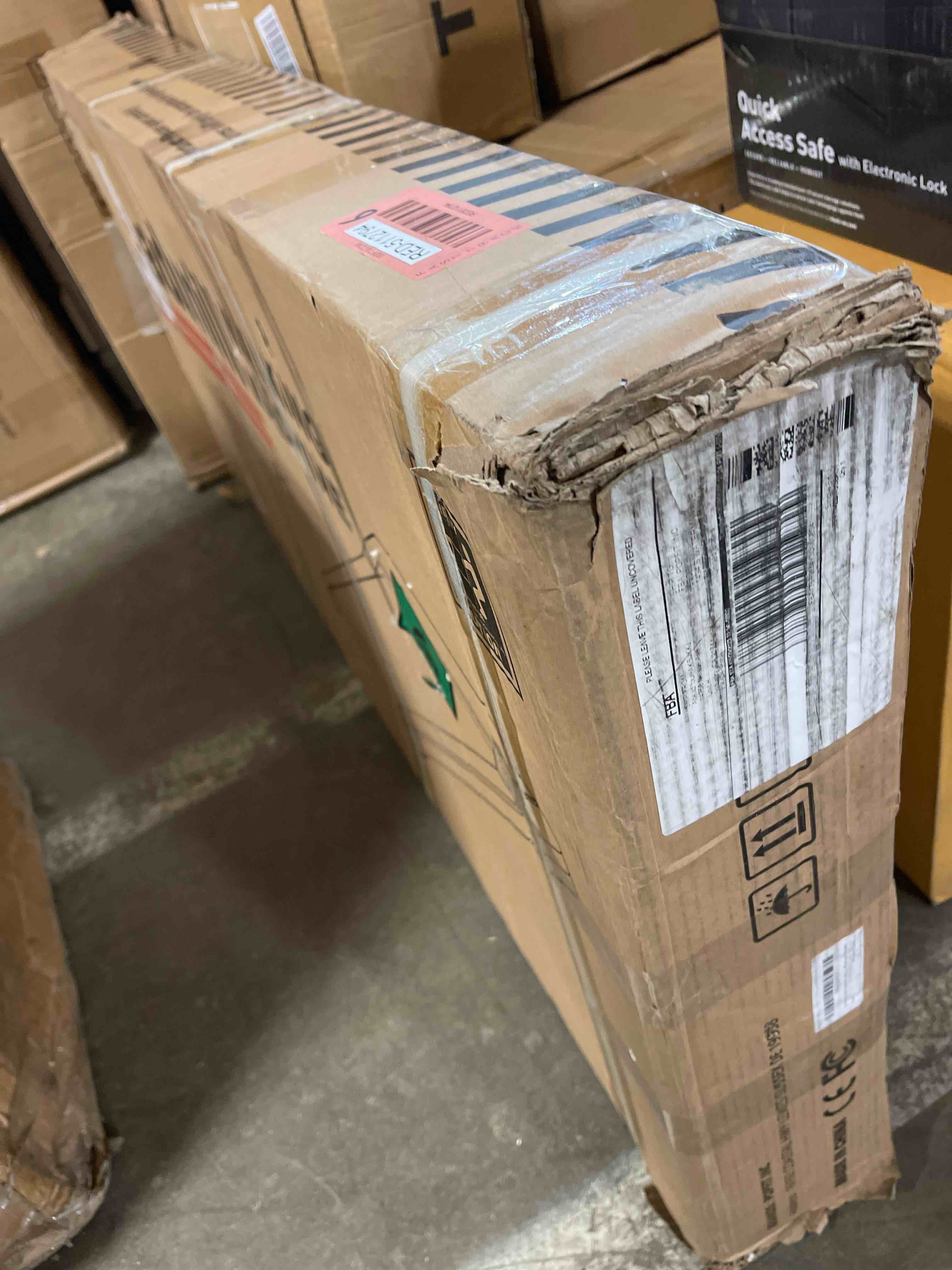 https://s3.amazonaws.com/lotting-images-prod/phillipi/RED5108352_1709310725517.jpeg