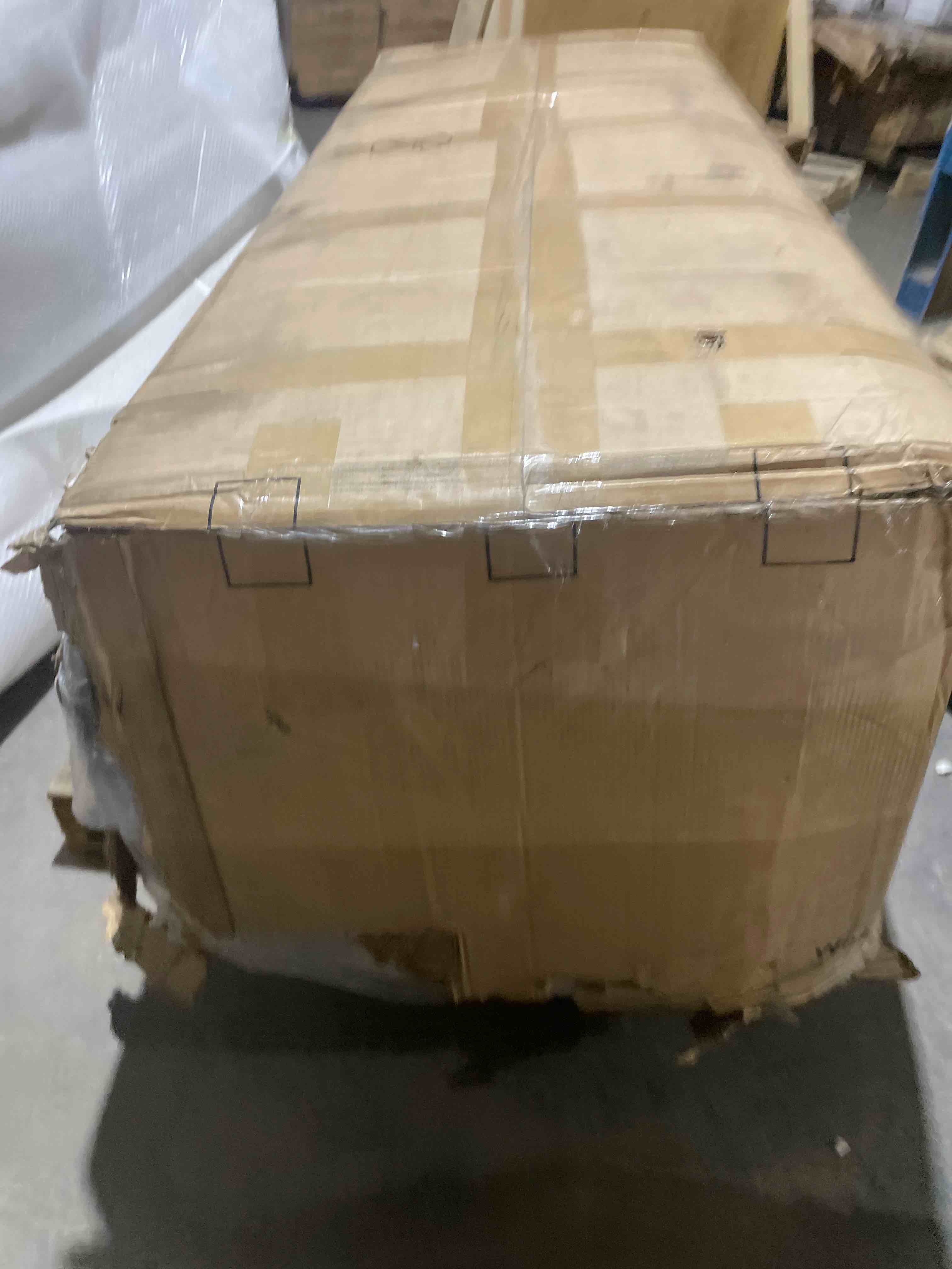 https://s3.amazonaws.com/lotting-images-prod/phillipi/RED5108890_1711742143372.jpeg