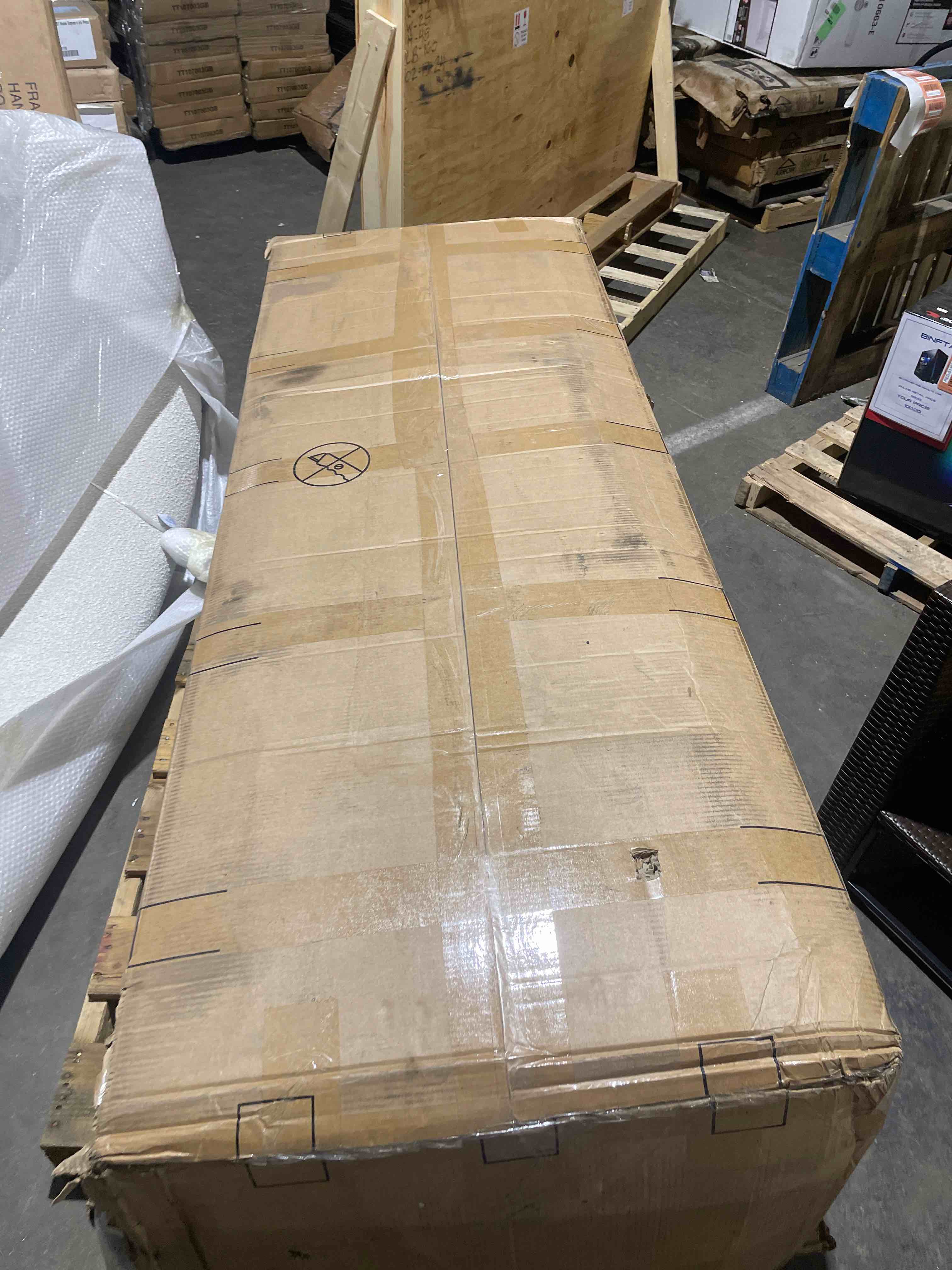 https://s3.amazonaws.com/lotting-images-prod/phillipi/RED5108890_1711742144670.jpeg