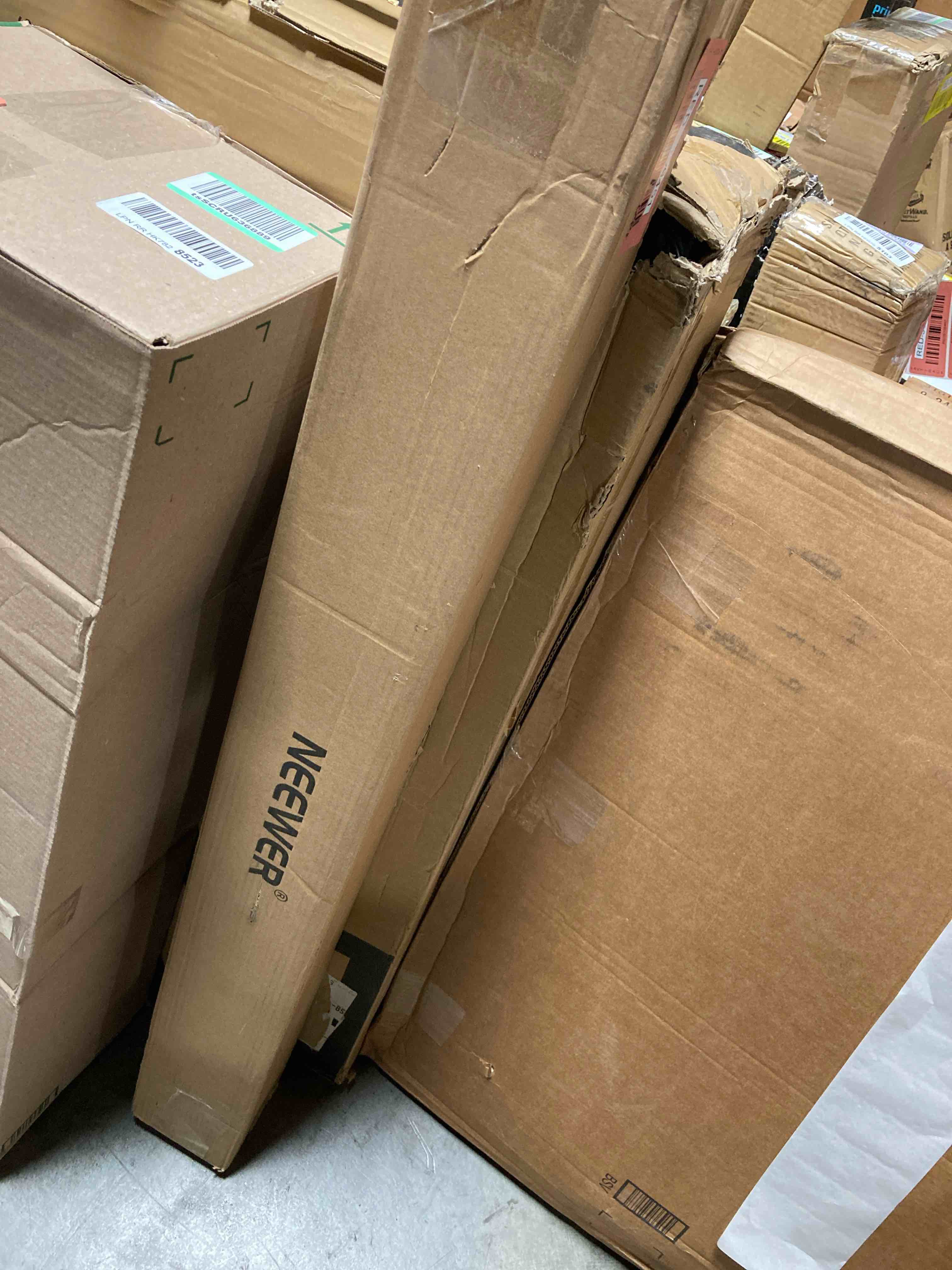 https://s3.amazonaws.com/lotting-images-prod/phillipi/RED5109451_1704735625472.jpeg
