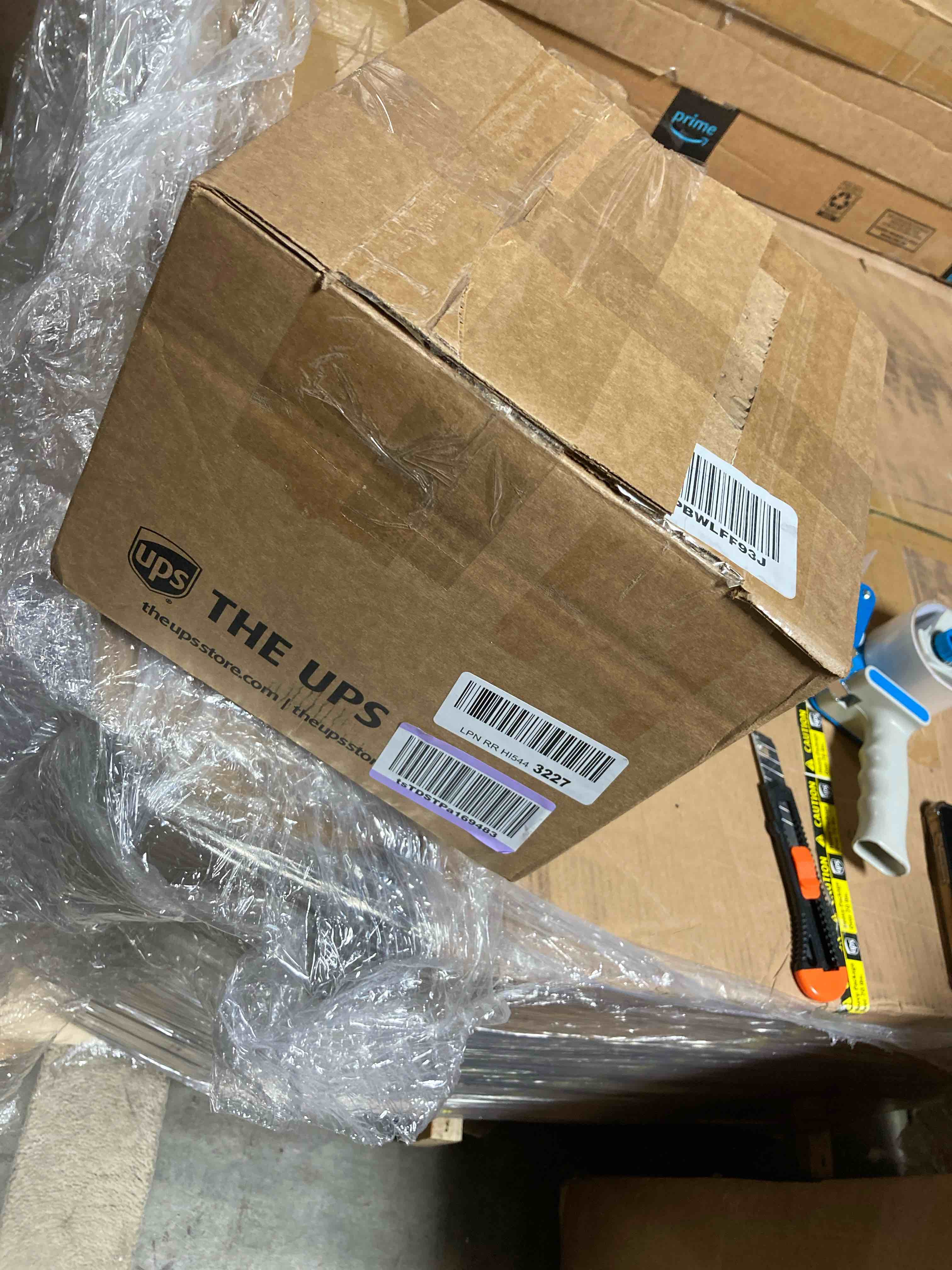 https://s3.amazonaws.com/lotting-images-prod/phillipi/RED5109458_1704736482204.jpeg