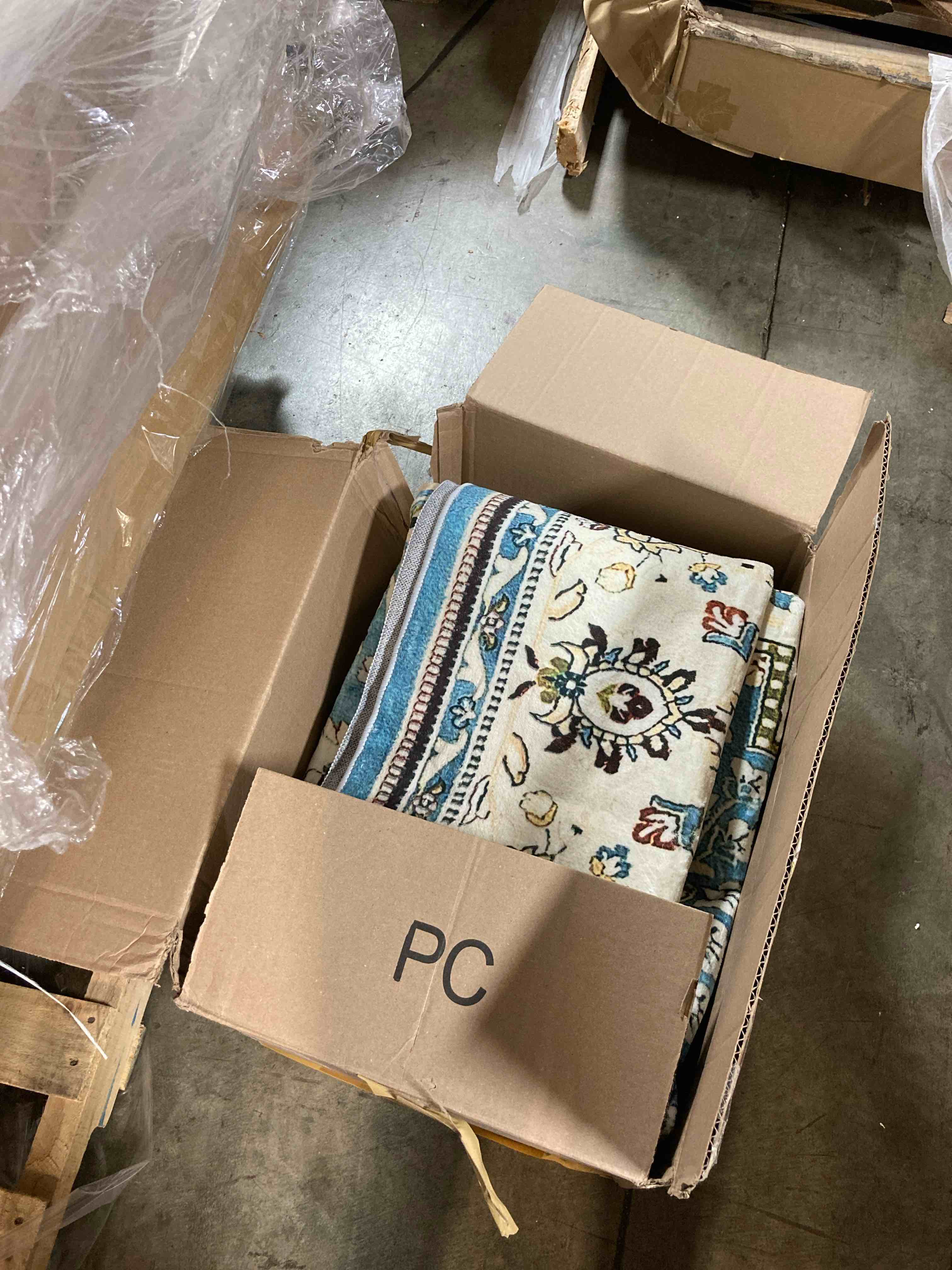 https://s3.amazonaws.com/lotting-images-prod/phillipi/RED5109490_1704745560256.jpeg
