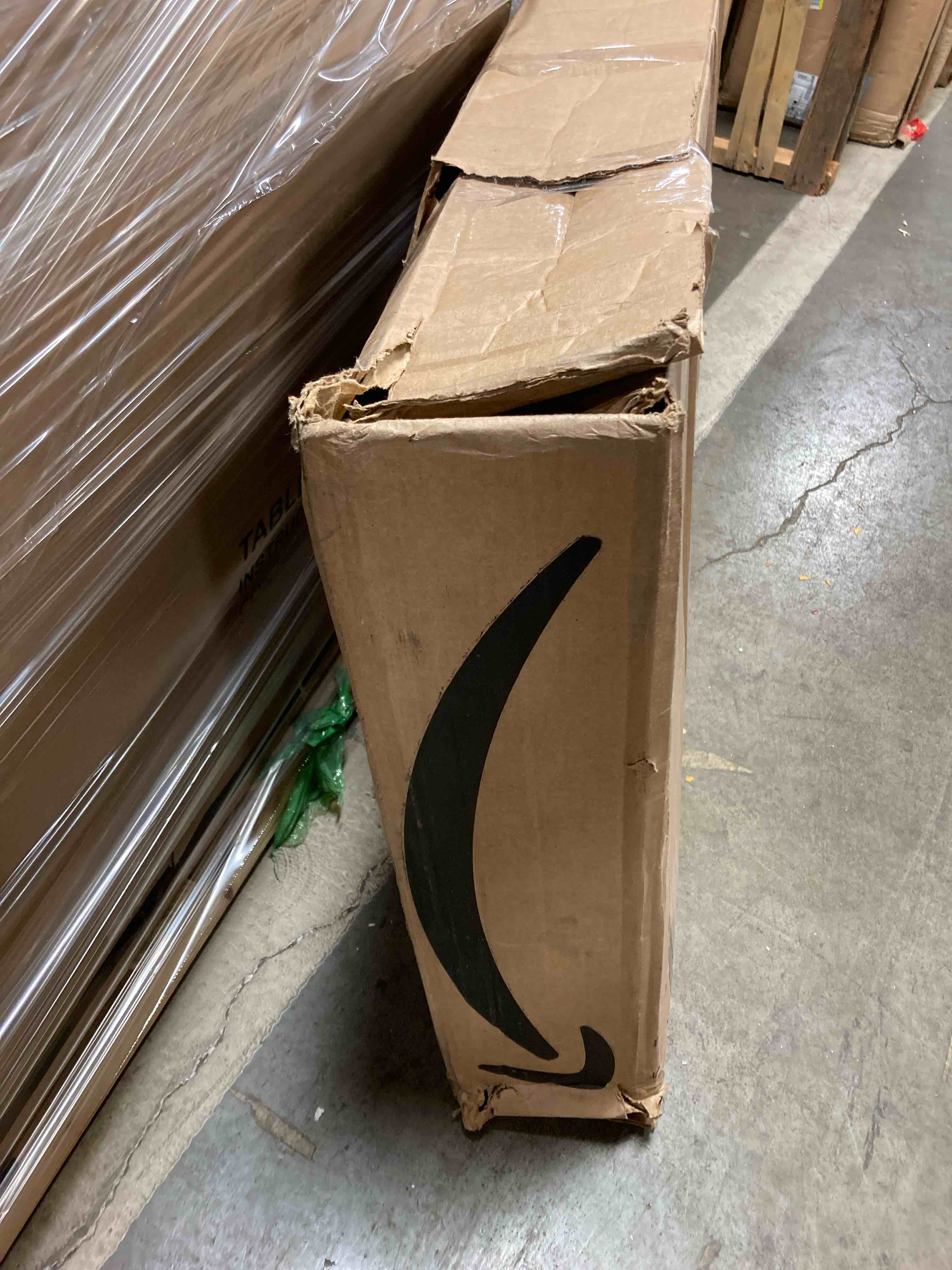 https://s3.amazonaws.com/lotting-images-prod/phillipi/RED5109976_1706026483527.jpeg