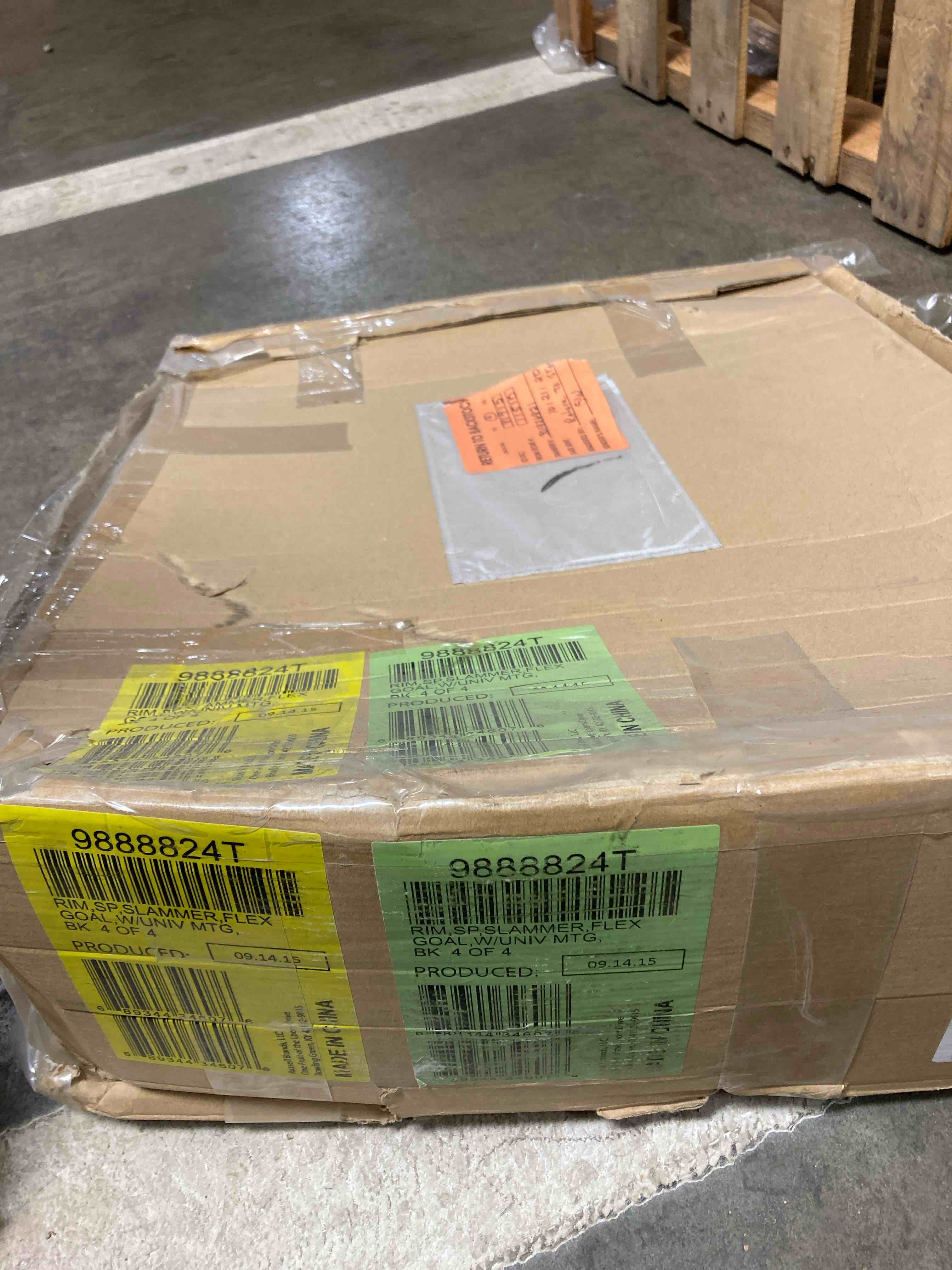 https://s3.amazonaws.com/lotting-images-prod/phillipi/RED5109977_1706026519148.jpeg