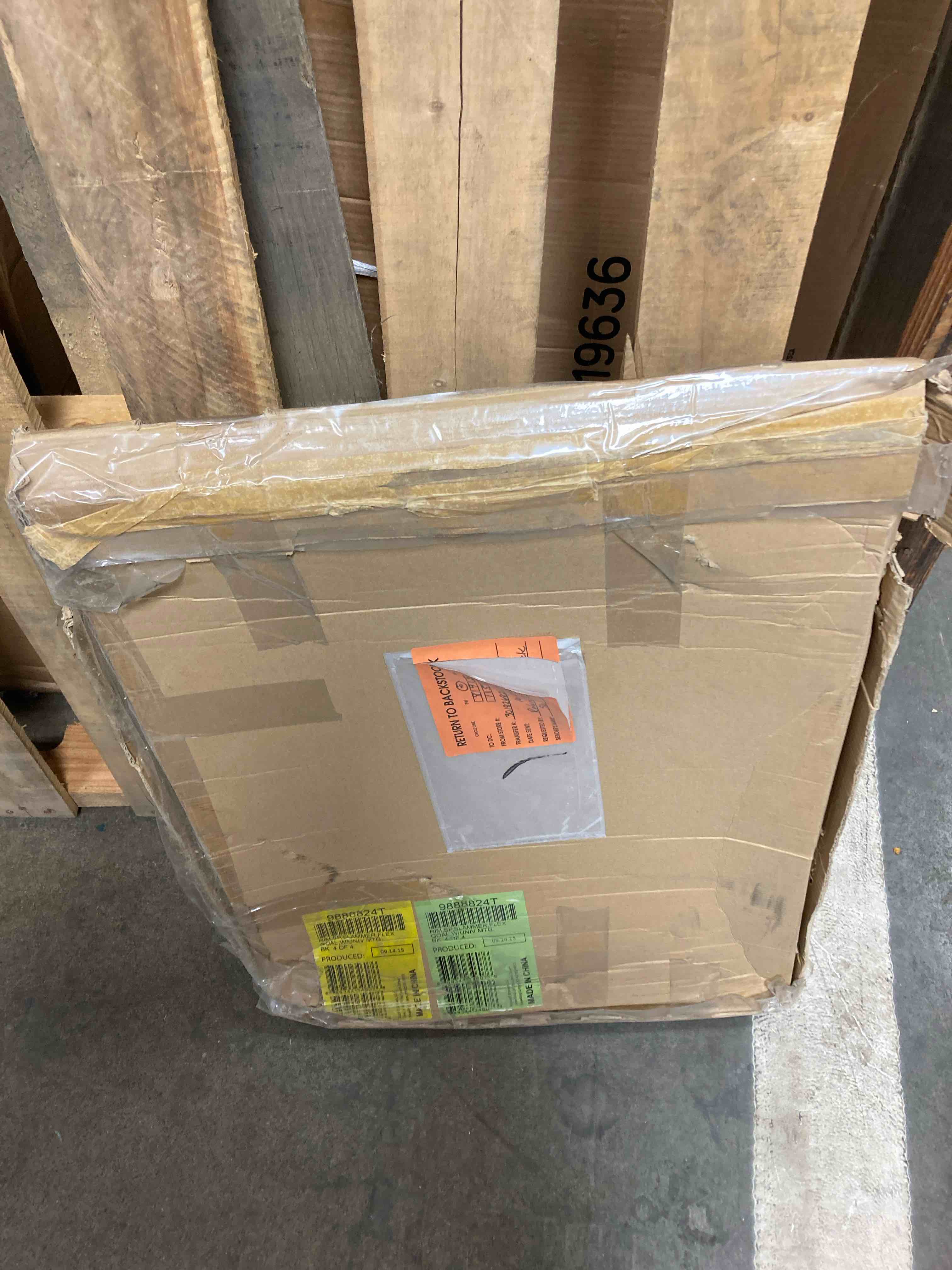 https://s3.amazonaws.com/lotting-images-prod/phillipi/RED5109977_1706026586600.jpeg
