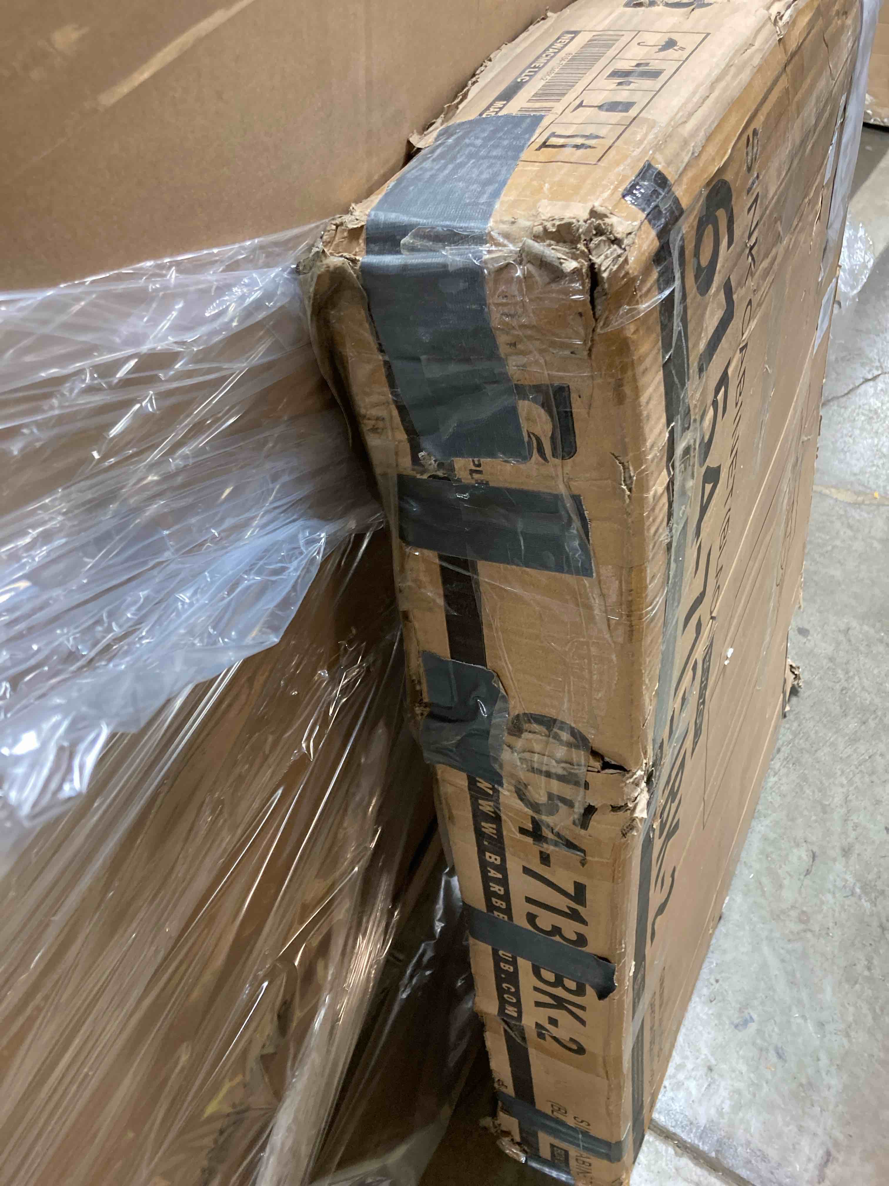 https://s3.amazonaws.com/lotting-images-prod/phillipi/RED5109978_1706026942914.jpeg